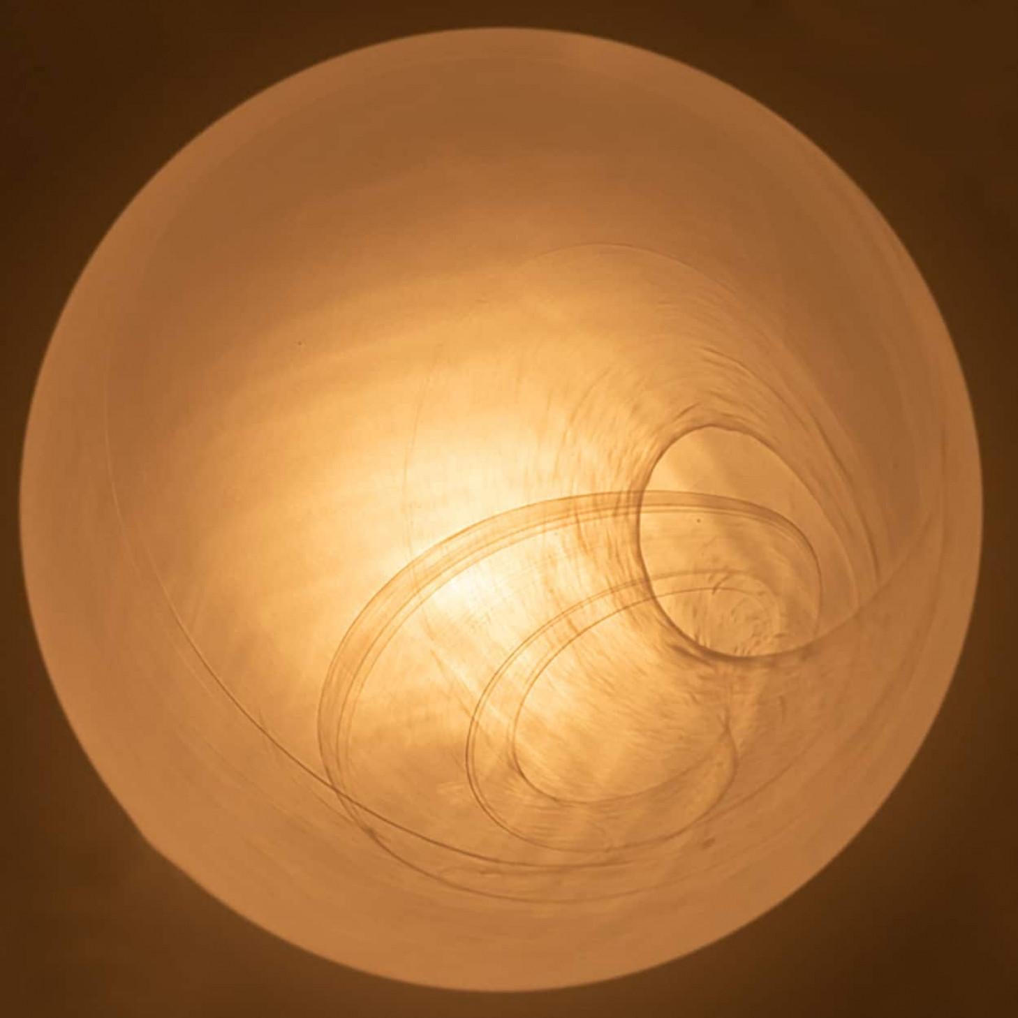 1 of the 2 Mushroom Glass Table Lamps, Glashütte Limburg, 1970 In Good Condition In Rijssen, NL