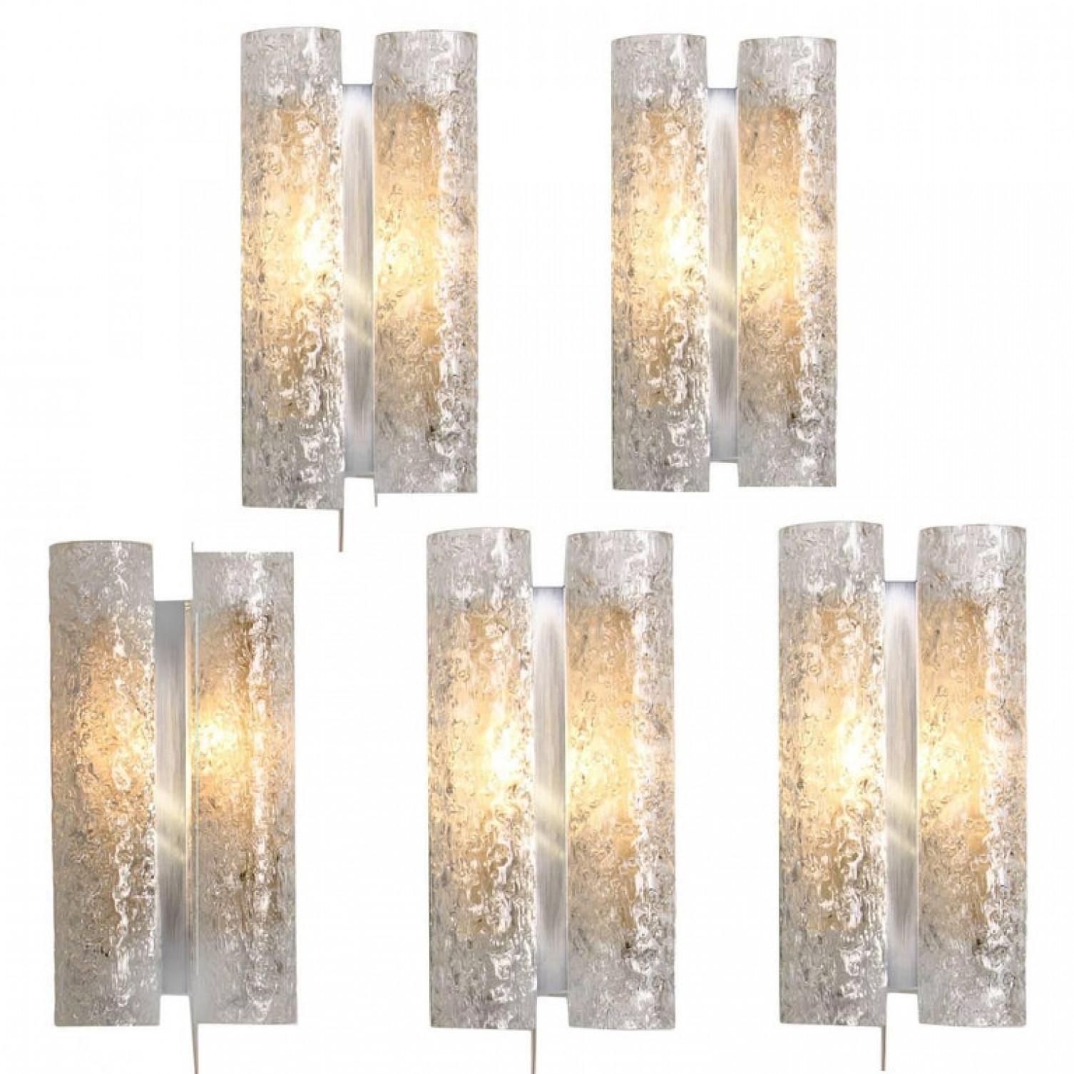 1 dei 2 lampadari extra large Doria Clear Flushmount, 1960 in vendita 5