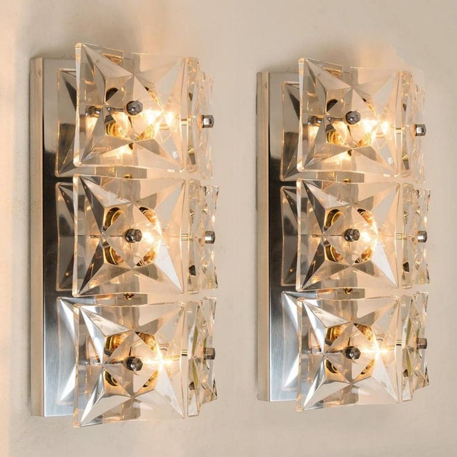 1 delle 2 coppie di lampade da parete Kinkeldey, vetro cristallo cromato, 1970 In condizioni buone in vendita a Rijssen, NL