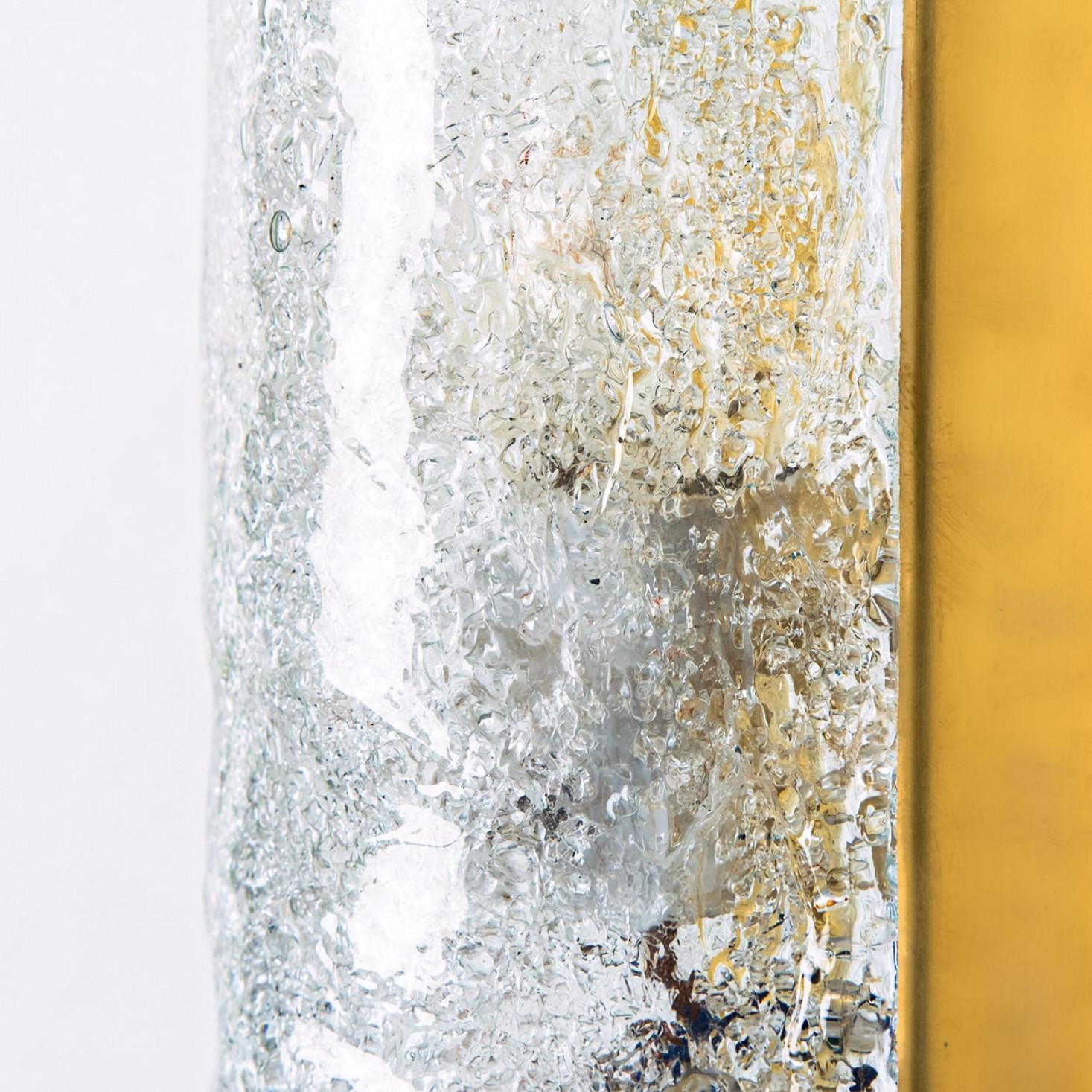 1 delle 2 coppie di applique in vetro trasparente con bolle di Hillebrand, Germania, 1969 In condizioni buone in vendita a Rijssen, NL