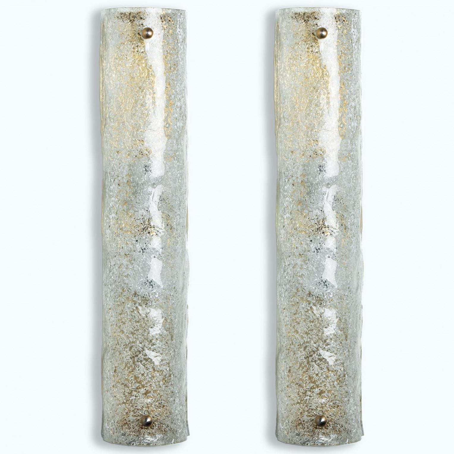 Metà XX secolo 1 delle 2 coppie di applique in vetro trasparente con bolle di Hillebrand, Germania, 1969 in vendita