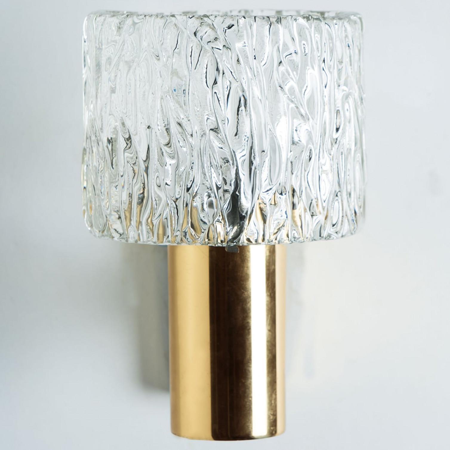 1 of the 2 Pairs of Glass Torch Wall Sconces by Fagerlund, 1960 In Good Condition For Sale In Rijssen, NL
