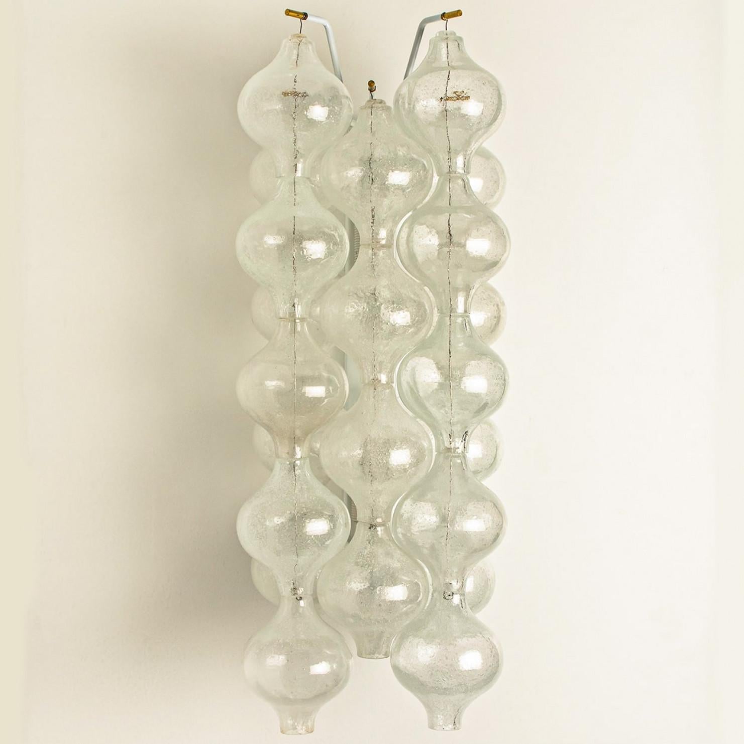 1 of the 2 Pairs of Large Tulipan Wall Lamps or Sconces by J.T. Kalmar 'H 21.2' in vendita 8