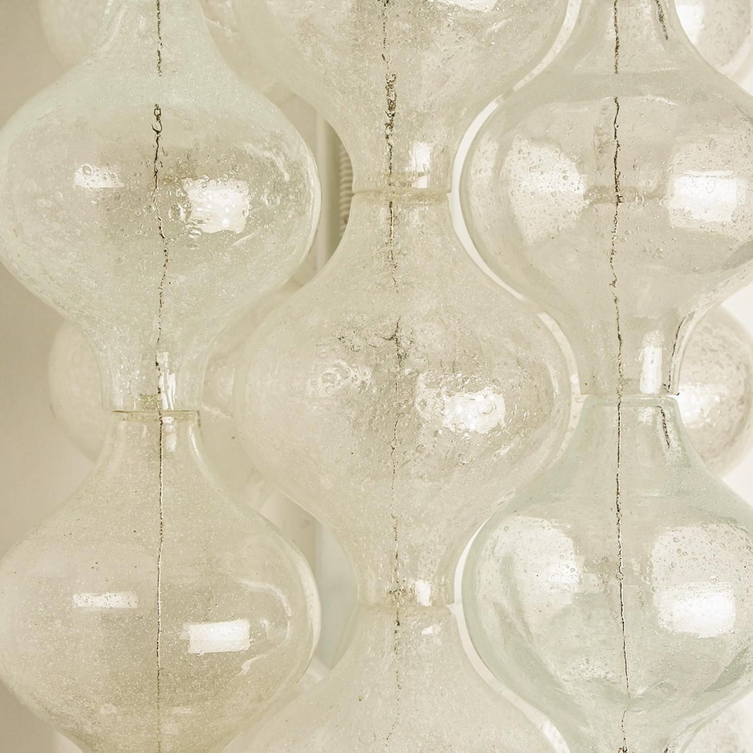German 1 of the 2 Pairs of Large Tulipan Wall Lamps or Sconces by J.T. Kalmar 'H 21.2' For Sale