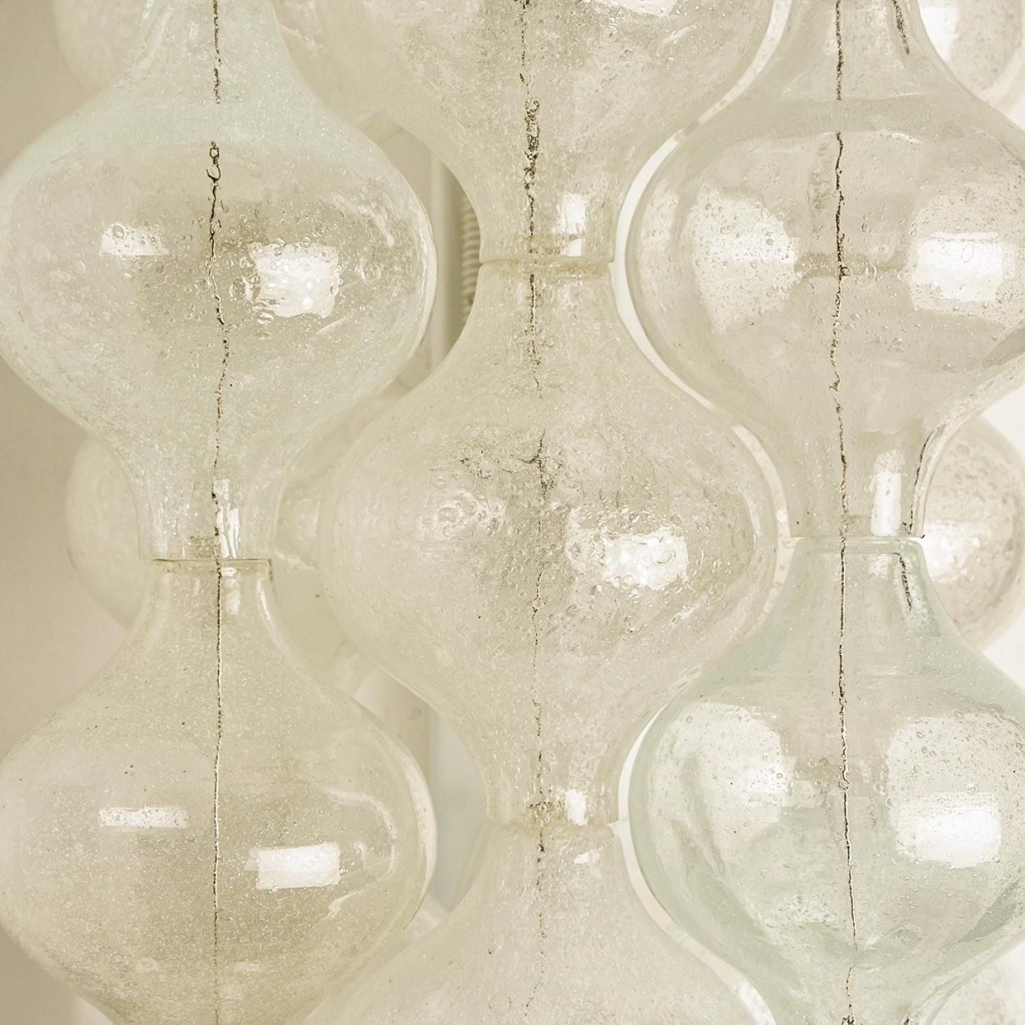 German 1 of the 2 Pairs of Large Tulipan Wall Lamps or Sconces by J.T. Kalmar 'H 21.2' For Sale