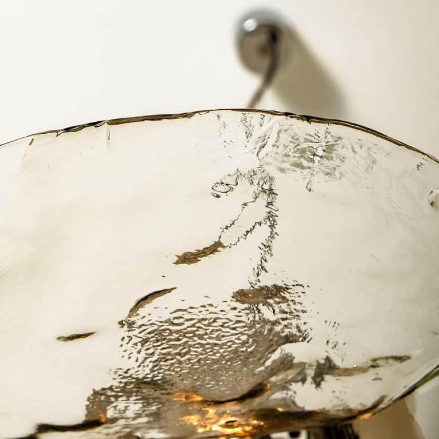 1 des 2 lampes à suspension de Carlo Nason pour Mazzega en vente 3