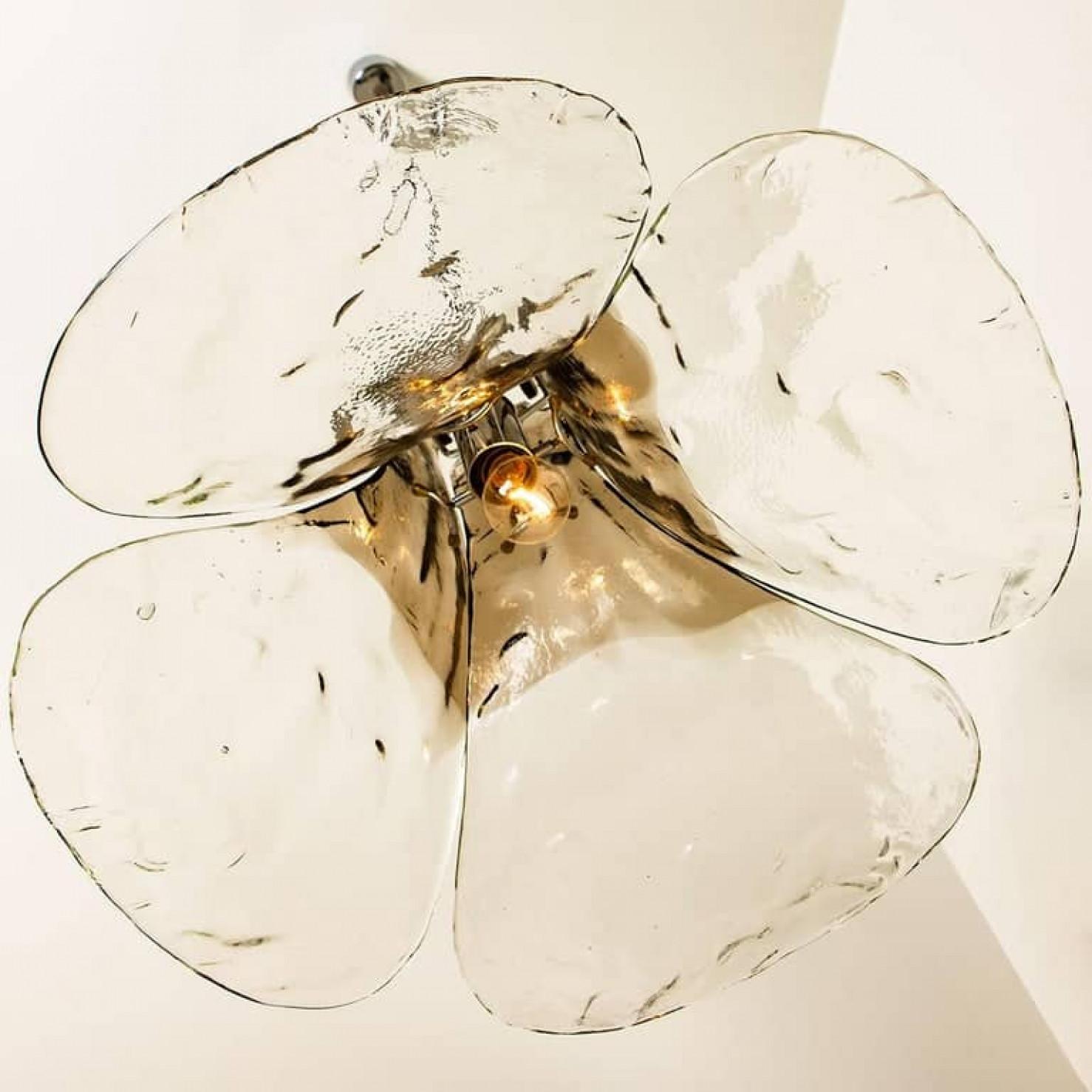 Mid-Century Modern 1 des 2 lampes à suspension de Carlo Nason pour Mazzega en vente