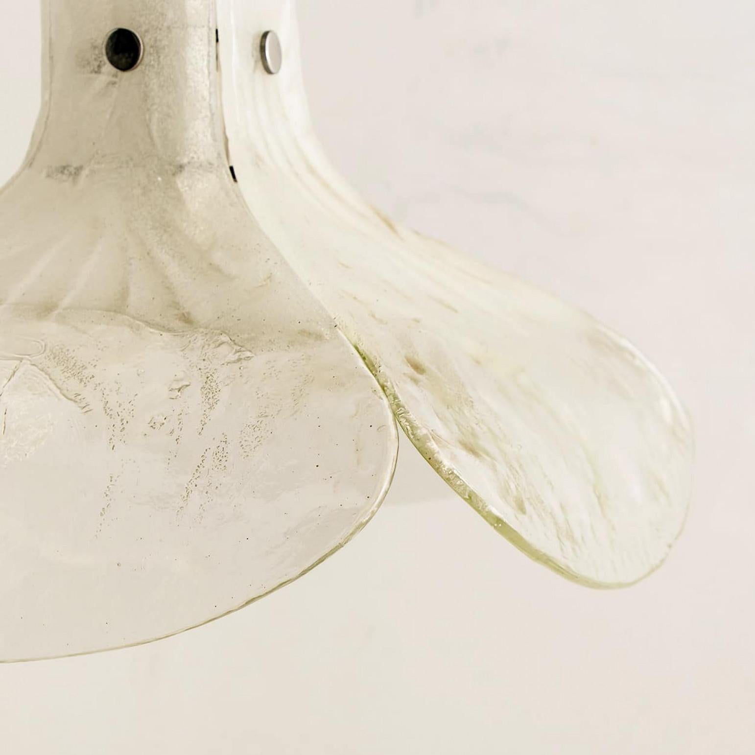 1 of the 2 Pendant Lamps Model LS185 by Carlo Nason for Mazzega, 1970 in vendita 1