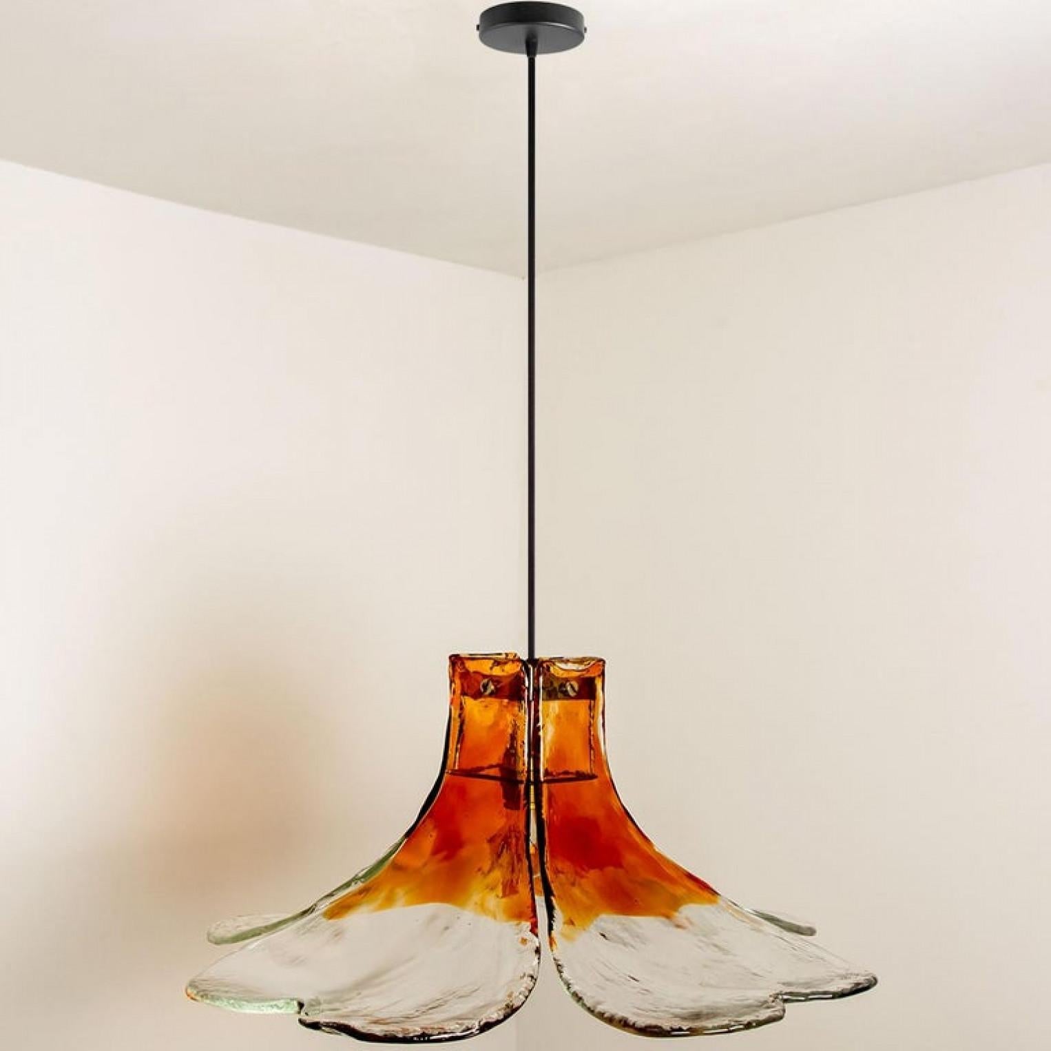 1 of the 2 Pendant Lamps Model LS185 by Carlo Nason for Mazzega For Sale 2