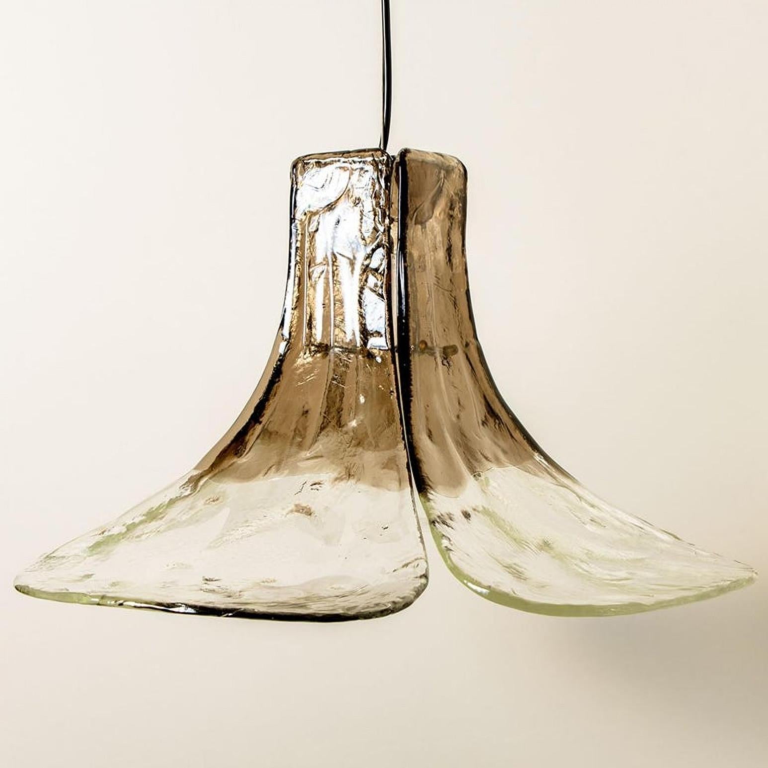 1 of the 2 Pendant Lights by Carlo Nason for Mazzega For Sale 1