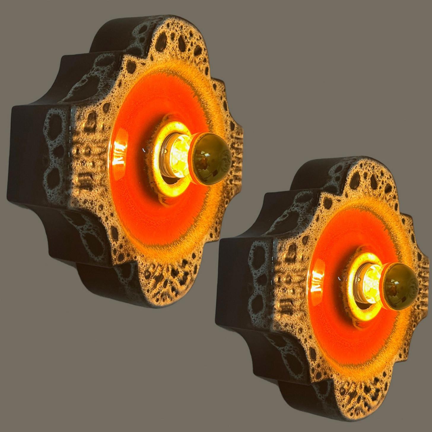 1 der 2 roten und braunen keramischen Wall Lights von Hustadt Keramik, Deutschland, 1970 (20. Jahrhundert) im Angebot