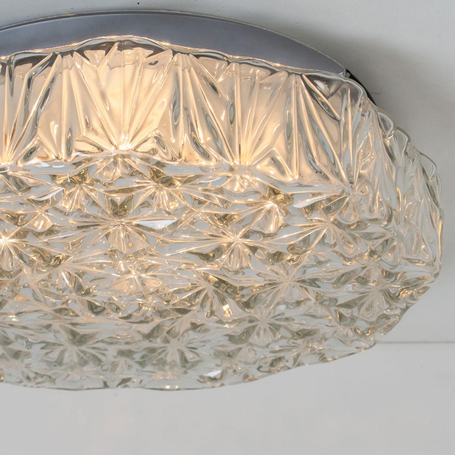 1 des 2 Appliques rondes en verre dans le style d'Helena Tynell, 1960 en vente 2