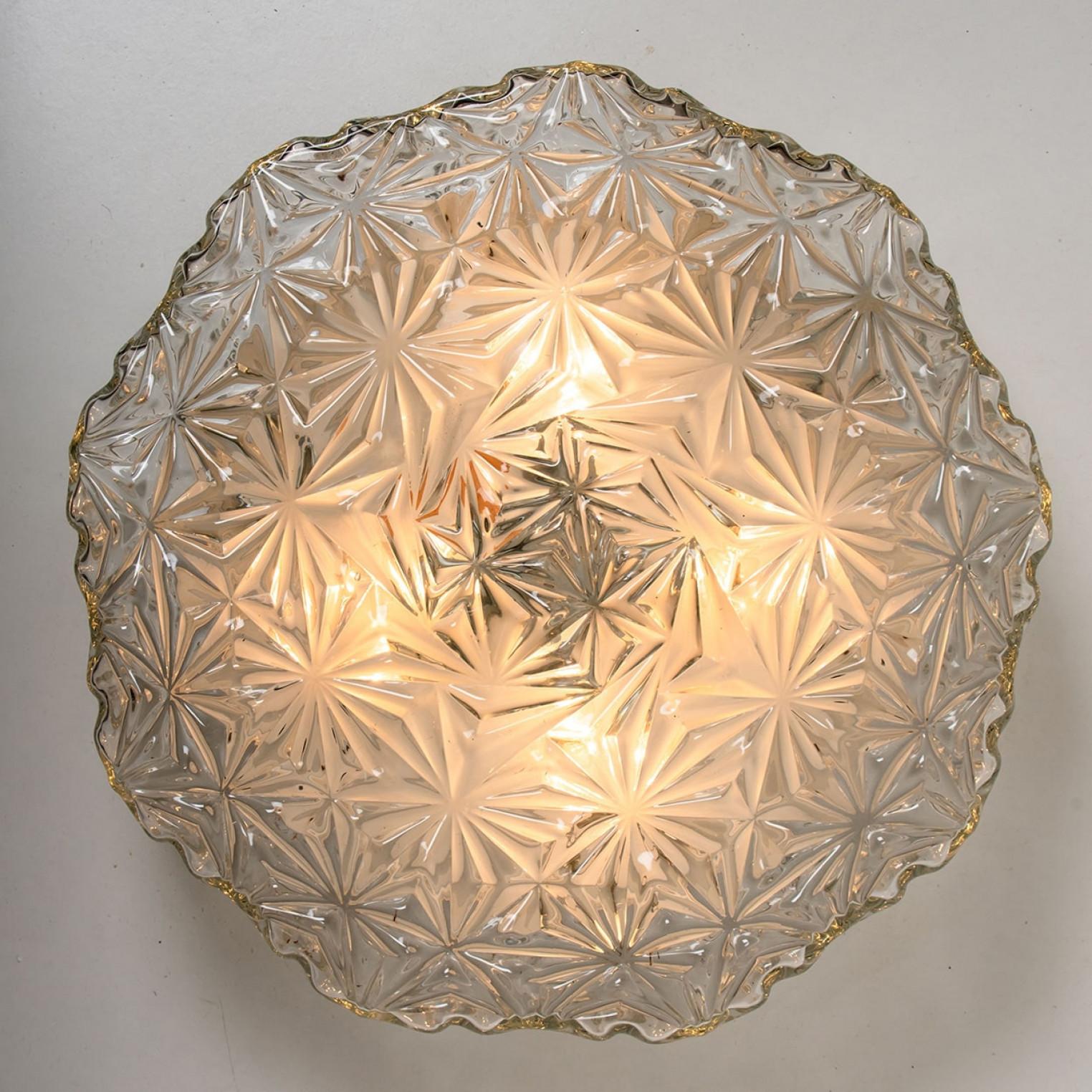 1 des 2 Appliques rondes en verre dans le style d'Helena Tynell, 1960 en vente 5