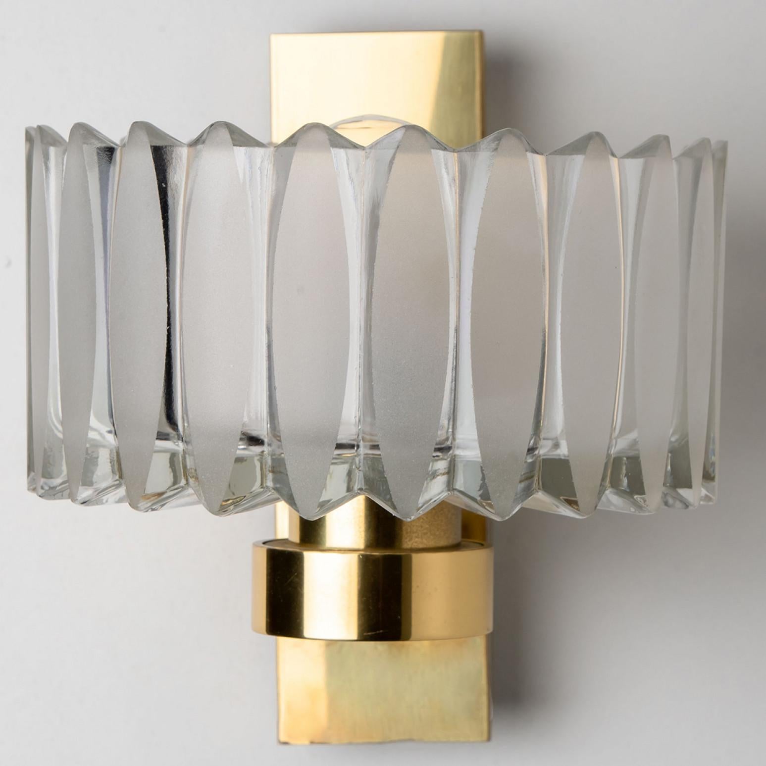 1 of the 2 Sets Hillebrand Brass and Glass Wall Light Fixtures, 1970s For Sale 1