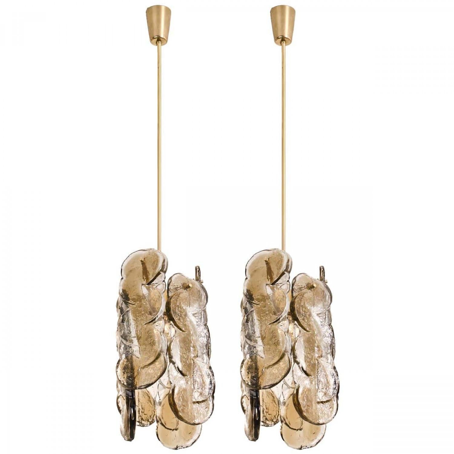 Autrichien 1 des 2 petits pendentifs en verre fumé Kalmar Citrus Swirl, Autriche, années 1960 en vente