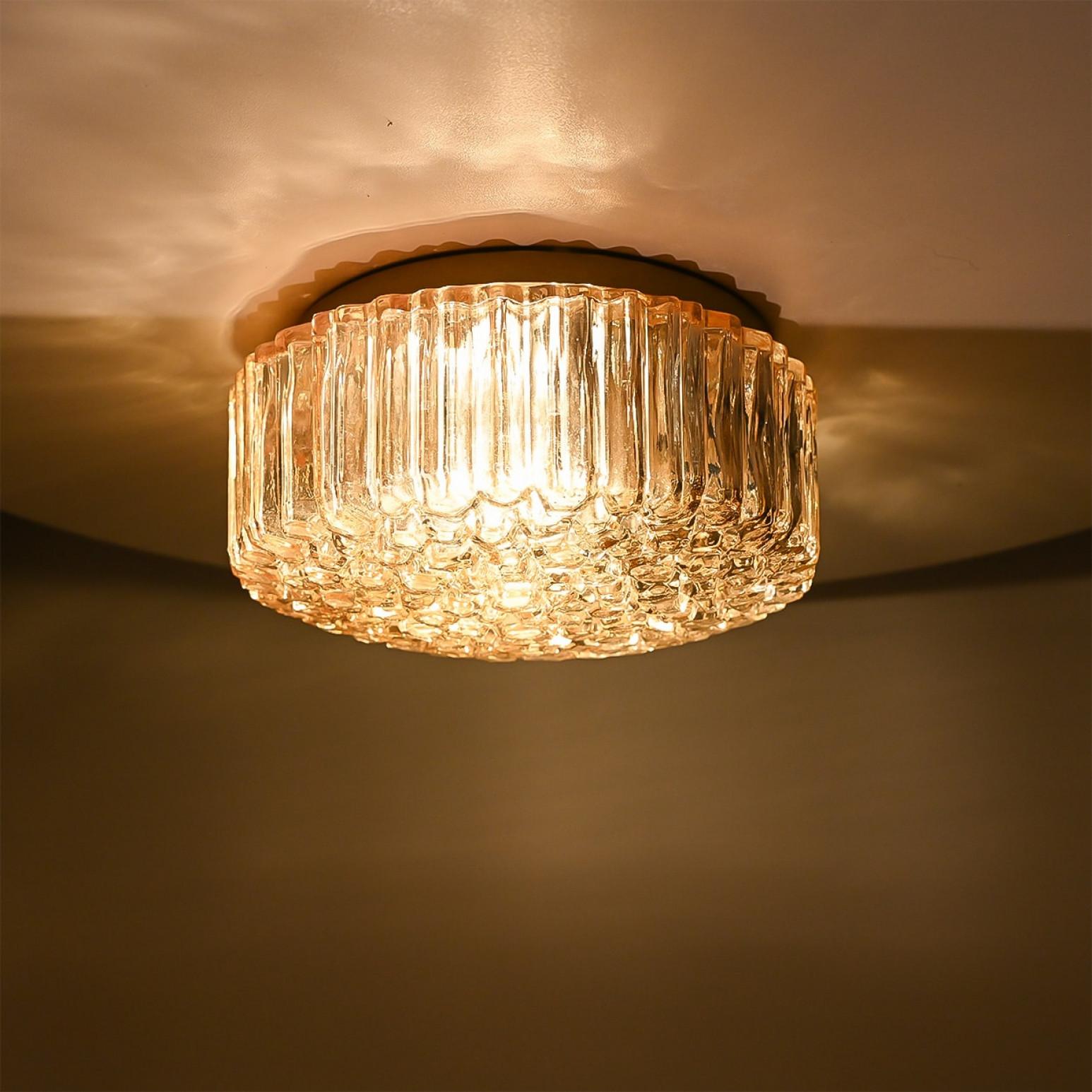1 of the 2 Small Round Clear Textured Glass Wall Lights Flush mount, Limburg For Sale 3