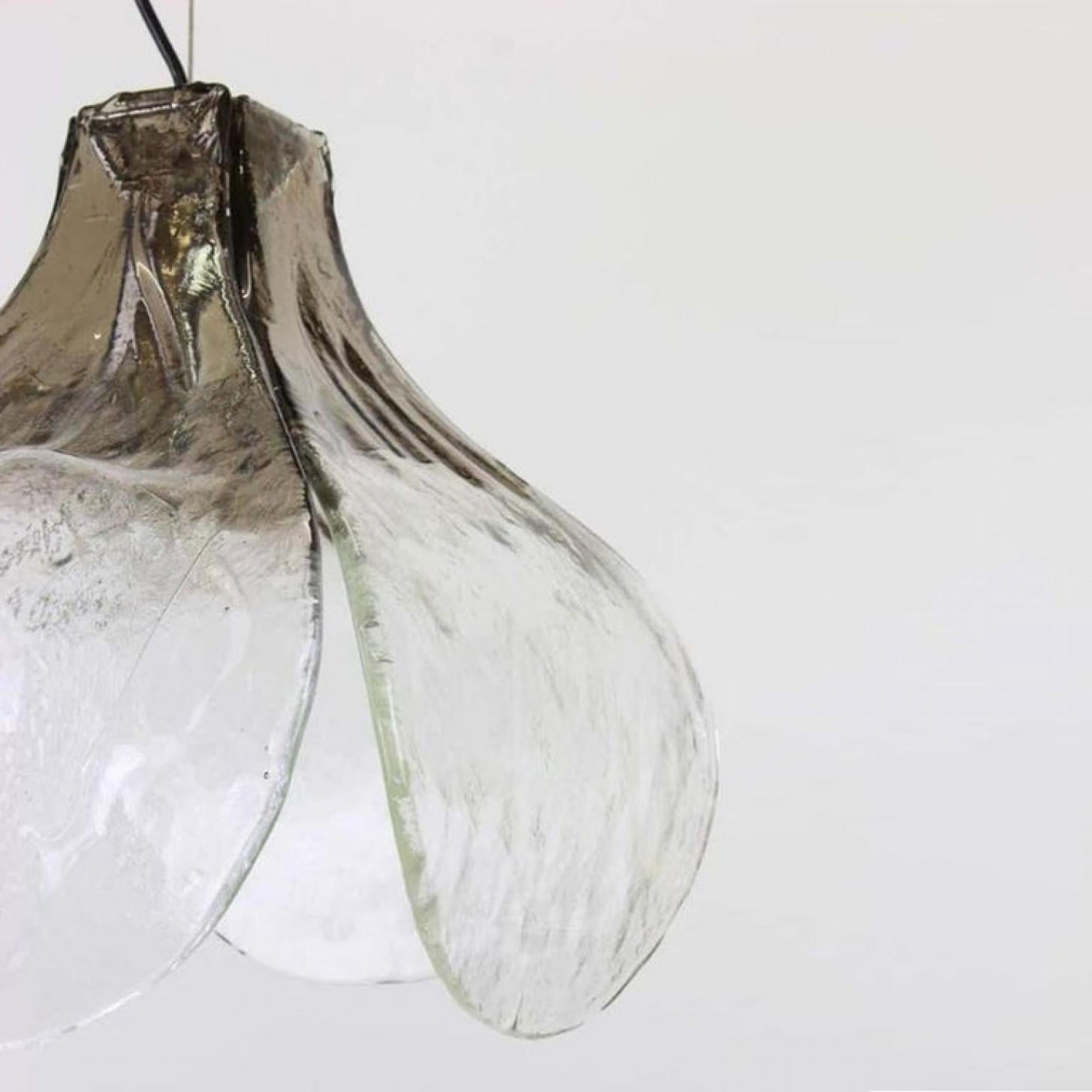 XX secolo 1 of the 2 Smoked Pendant Lamps by Carlo Nason for Mazzega in vendita