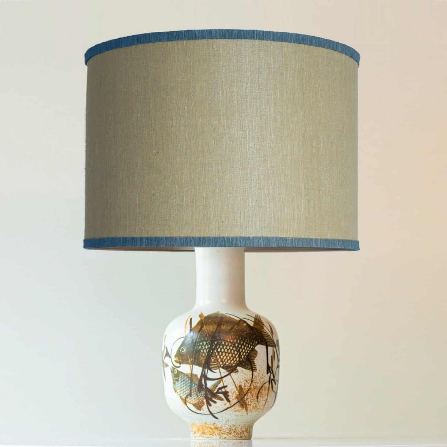 1 of the 2 Soholm Ceramic Floor Table Lamps Fish Motif, Lampshade by R. Houben en vente 3