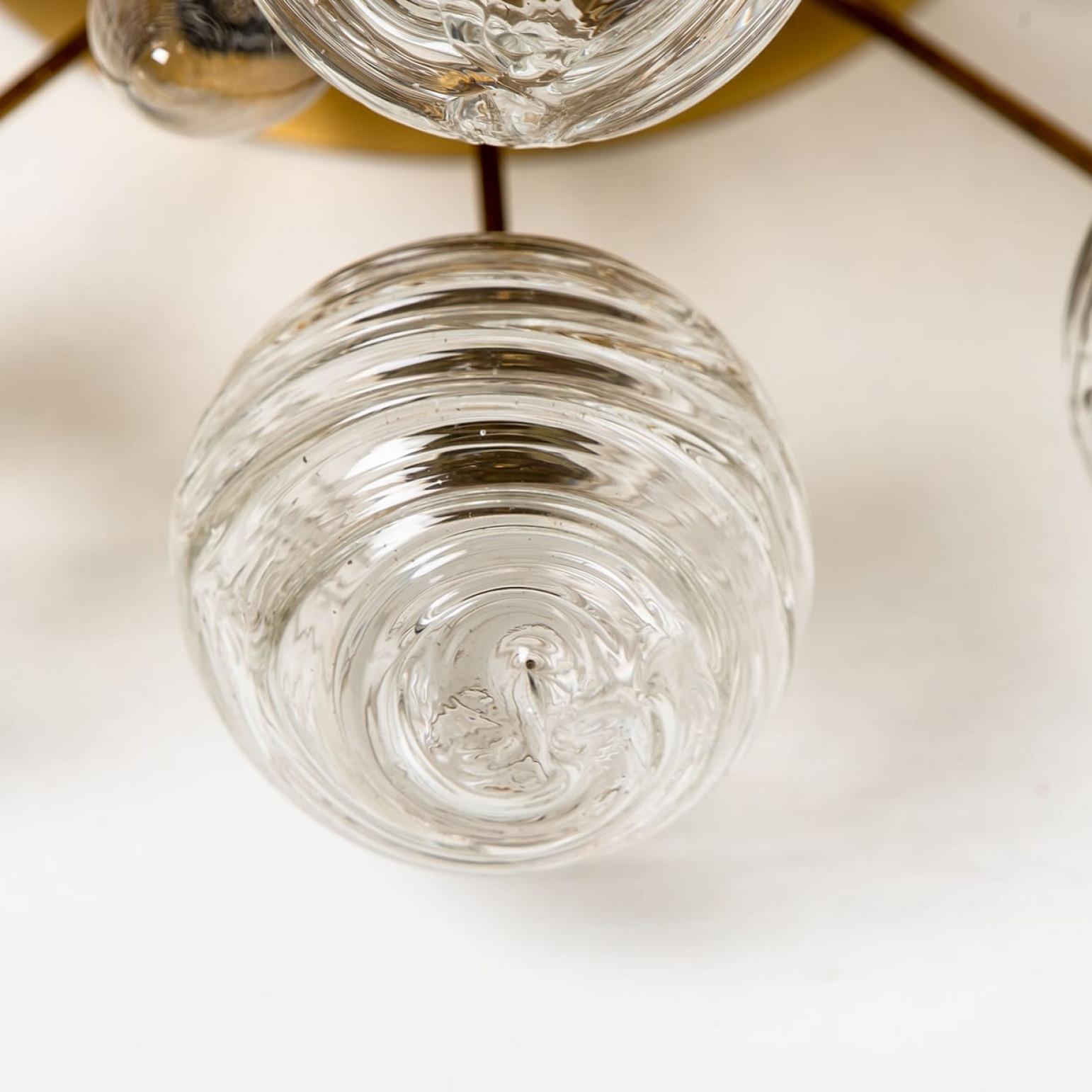 1 der 2 Sputnik-Schneckenballen aus Glas mit Einbaubeleuchtung aus Doria, Deutschland, 1970er Jahre im Angebot 5