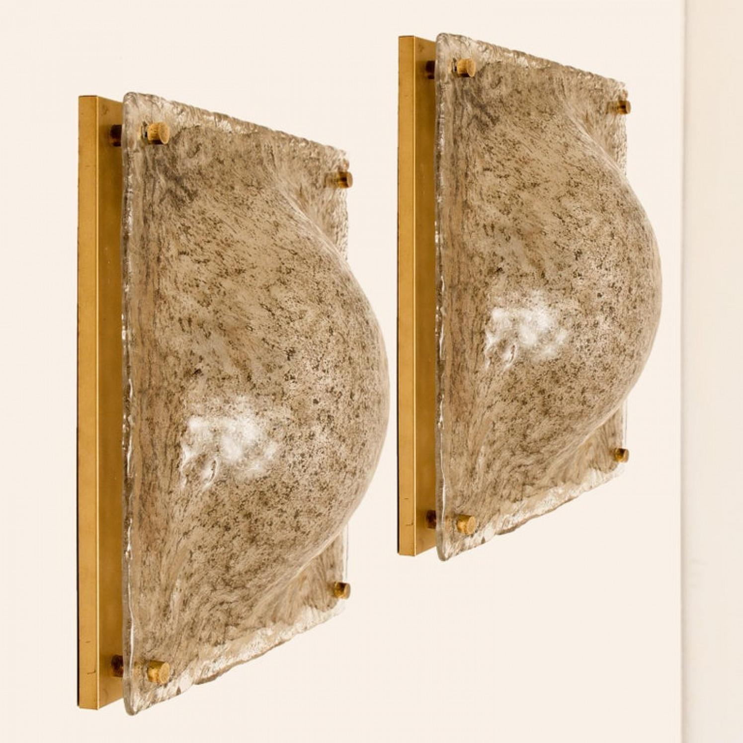 1 de los 2 Apliques empotrables de Murano con cúpula cuadrada, Cristal ahumado Latón en Bueno estado para la venta en Rijssen, NL