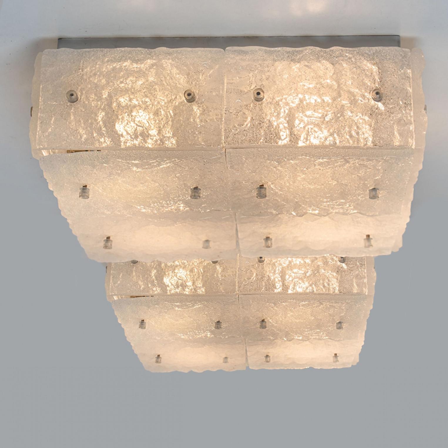 1 de los 2 empotrables cuadrados cromados de cristal esmerilado, años 70 en venta 4