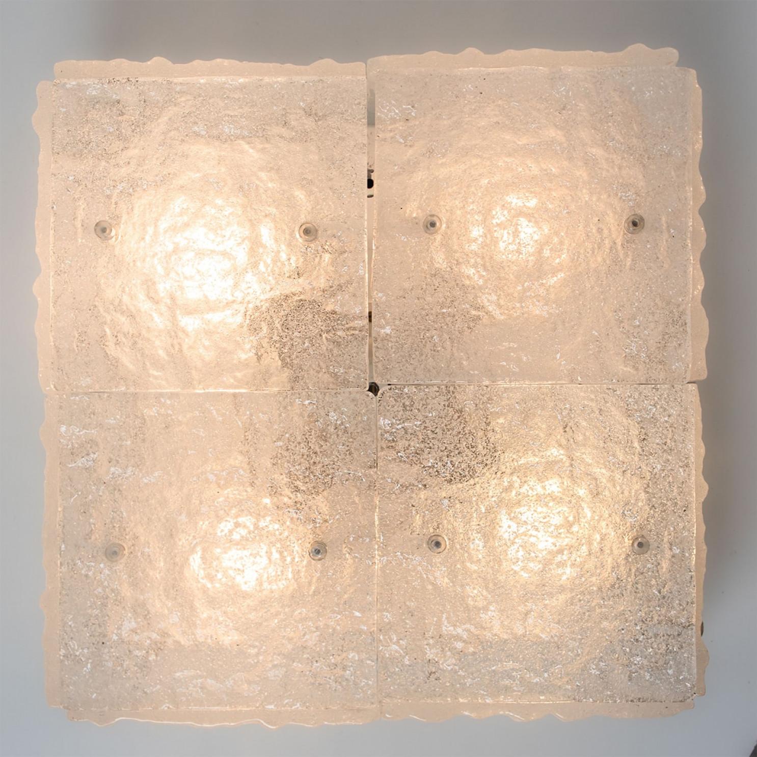 1 de los 2 empotrables cuadrados cromados de cristal esmerilado, años 70 siglo XX en venta
