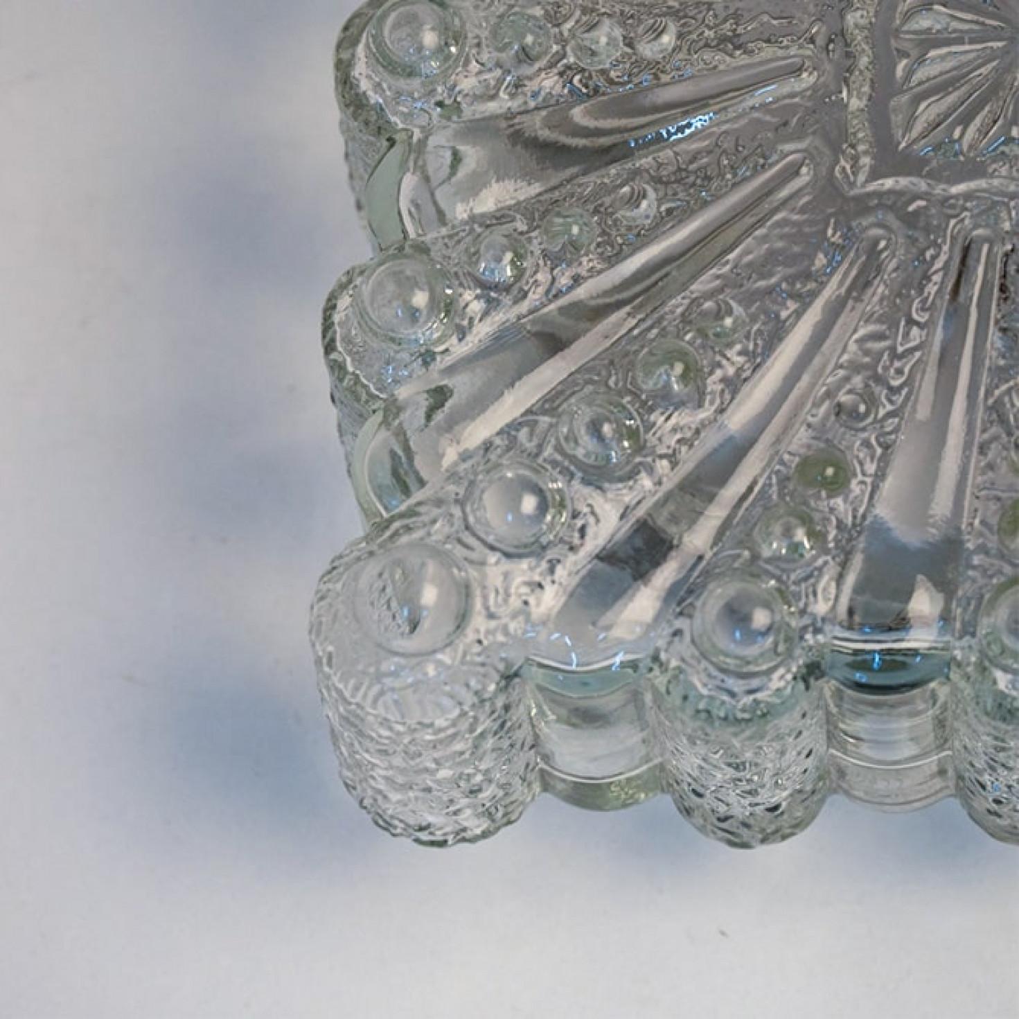 Mid-Century Modern 1 des 2 plafonniers carrés en verre d'Helena Tynell, 1970 en vente