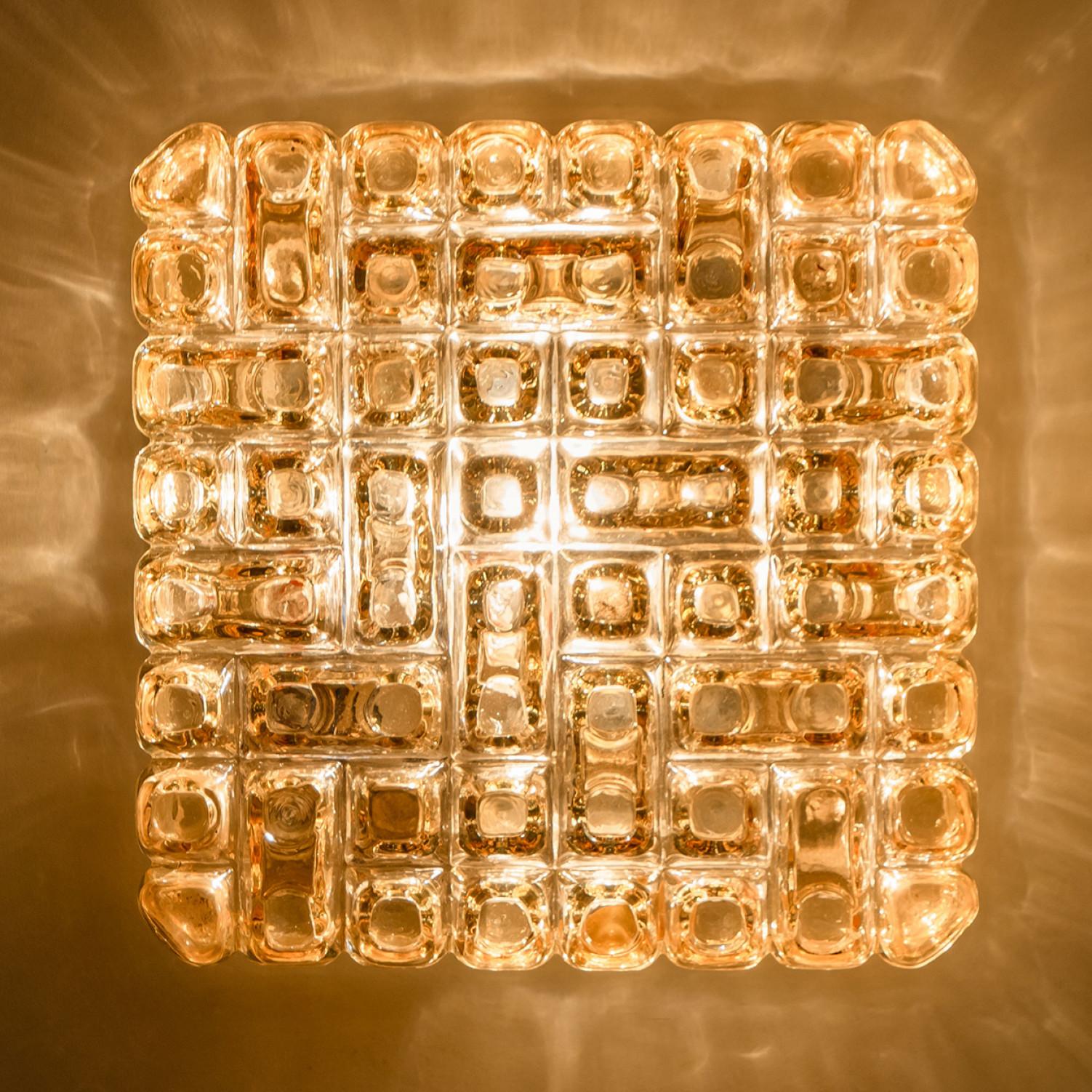 1 of the 2 Square Textured Glass Wall Lights,  Germany In Good Condition For Sale In Rijssen, NL