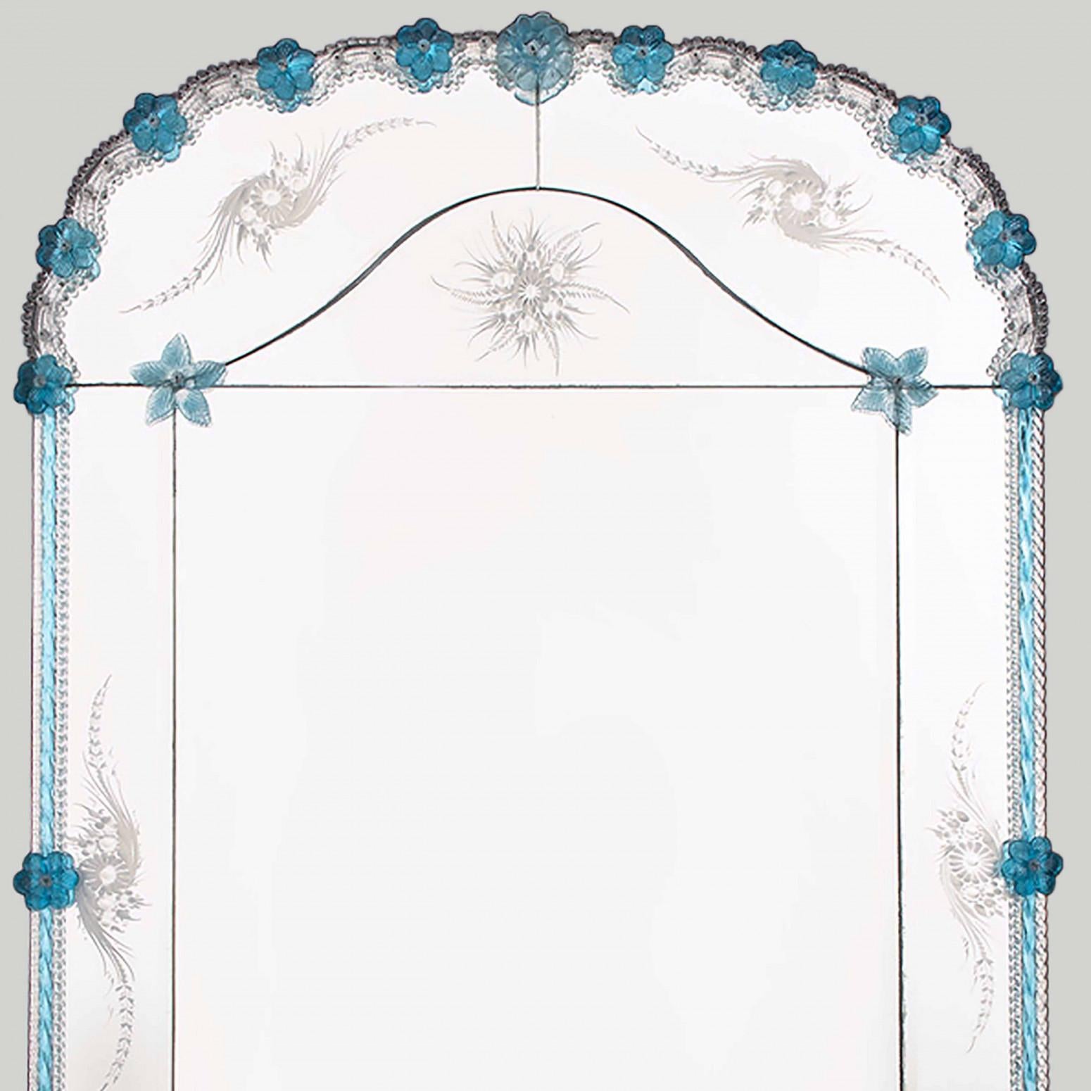 1 des 2 superbes grands miroirs vénitiens à plateau arqué en verre de Murano en vente 4