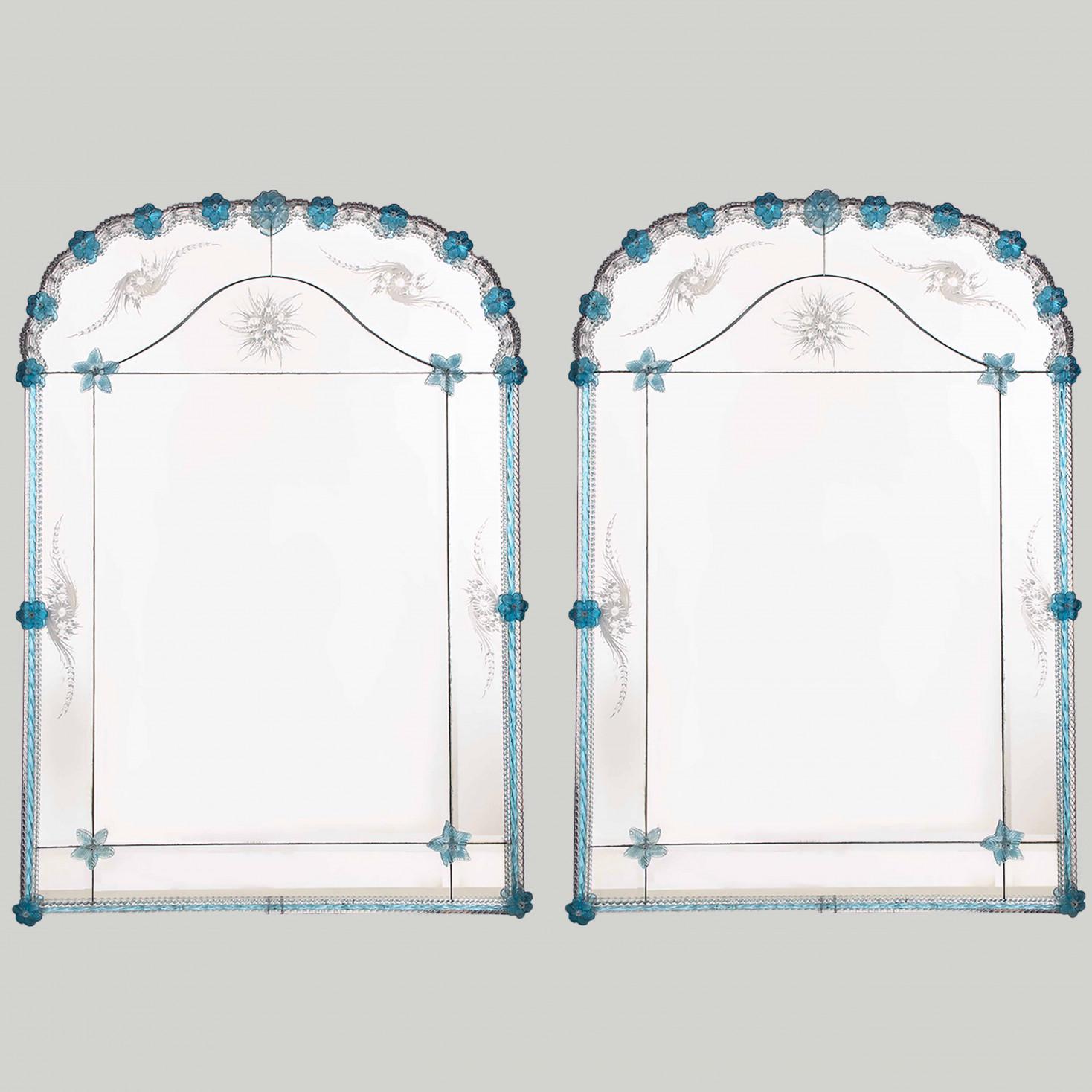 Classic Venetian Archtop Mirror With Murano Glass. A stunning 17th century-inspired archtop mirror with 24-carat crystal gold, beautiful blue Murano glass and floral engravings.

Beautiful craftmanship, a real statement item.

Dimensions:
Height: