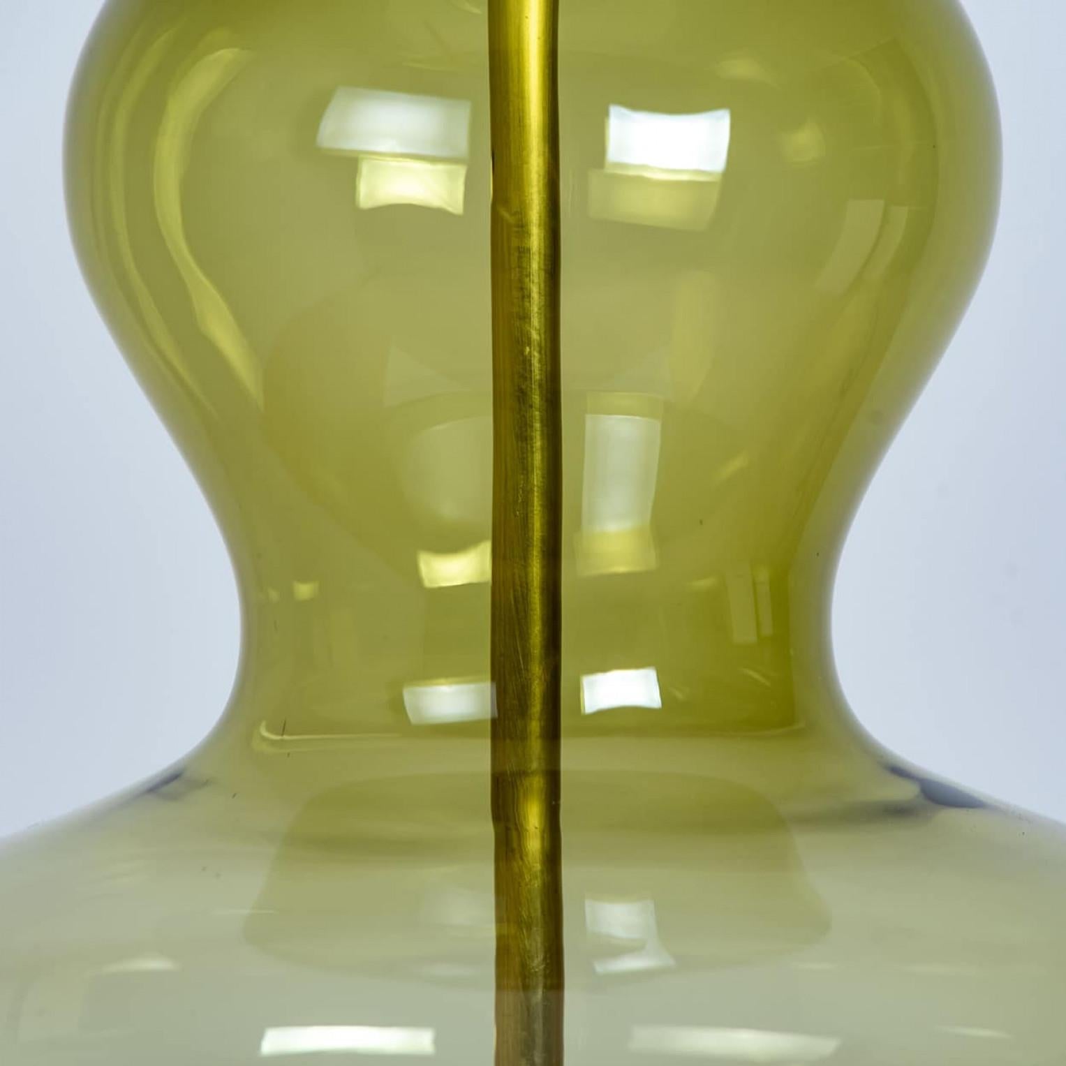 1 of the 2 XL Glass Green Shaped Table Lamps with Rattan Lampshades R. Houben For Sale 1