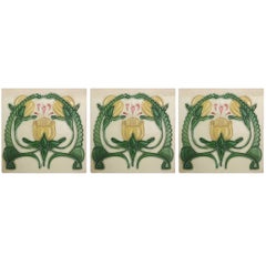 1 der 20 glasierten Jugendstil-Relieffliesen:: Maison Helman:: Céramiques d'Art