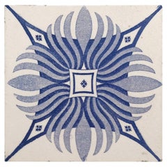 1 des 22 carreaux en relief antiques uniques, Le Claive, vers 1920