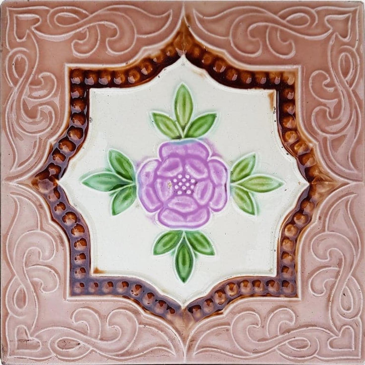 1 delle 25 autentiche piastrelle in rilievo Art Deco smaltate, Belga, circa 1930 in vendita 3