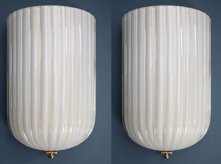 1 of the 12 Barovier & Toso Murano Glass Sconces with Brass, Italy 1980s For Sale 12