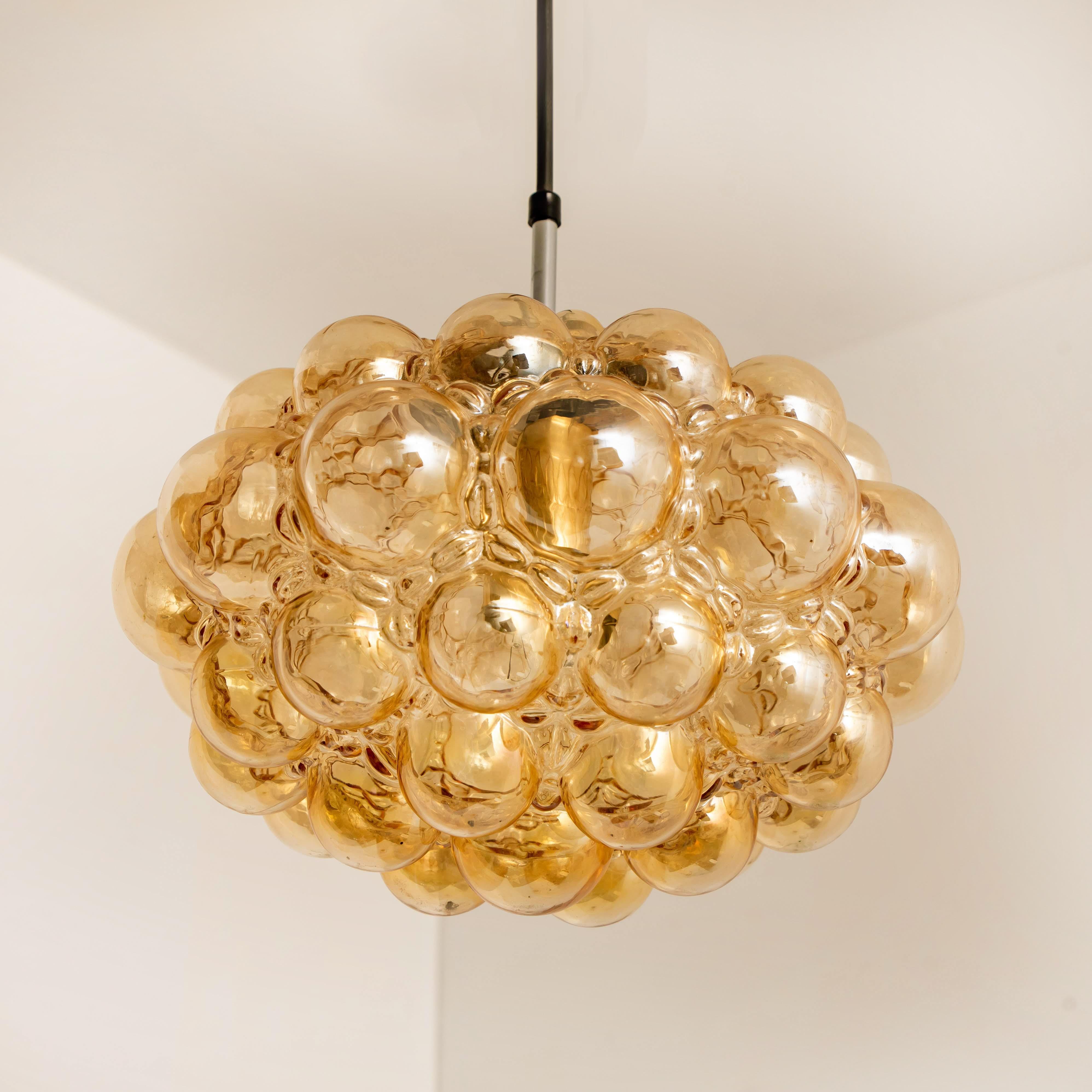 1 of the 3 Amber Bubble Glass Pendant Lamps by Helena Tynell, 1960 For Sale 6