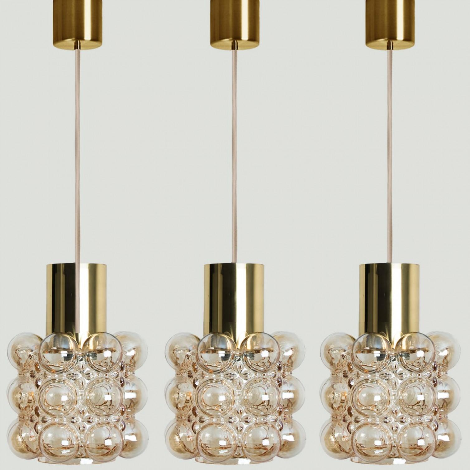 1 of the 3 Amber Glass Pedants by Helena Tynell for Glashütte Limburg, 1960 In Good Condition For Sale In Rijssen, NL