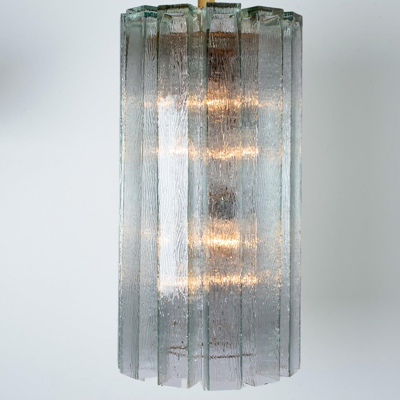 1 des 3 magnifiques lustres à 12 tubes en verre de Doria Leuchten, Allemagne, 1970 en vente 4