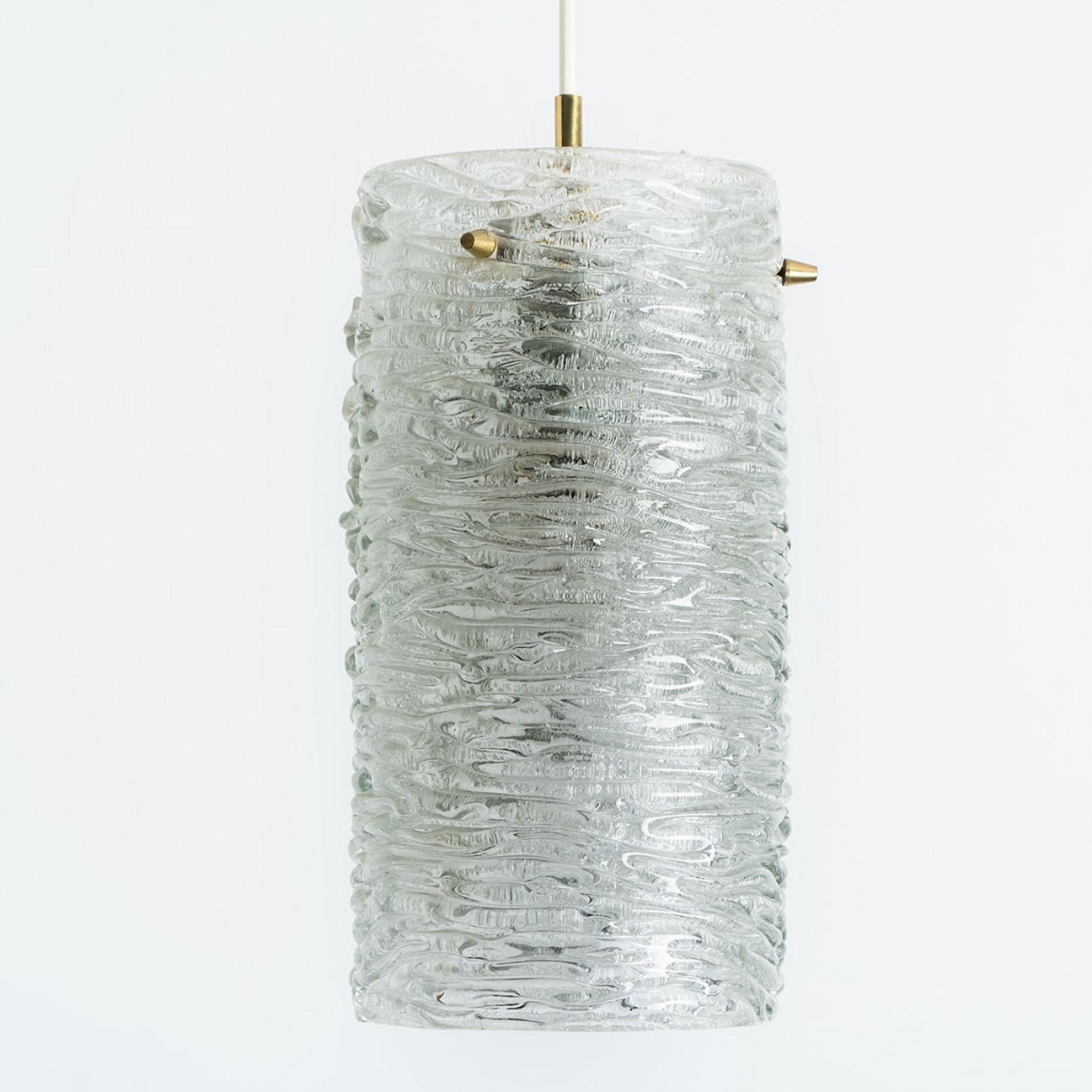 1 des 3 pendentifs en laiton et verre de cristal de Carl Fagerlund pour Orrefors, Swede Bon état - En vente à Rijssen, NL