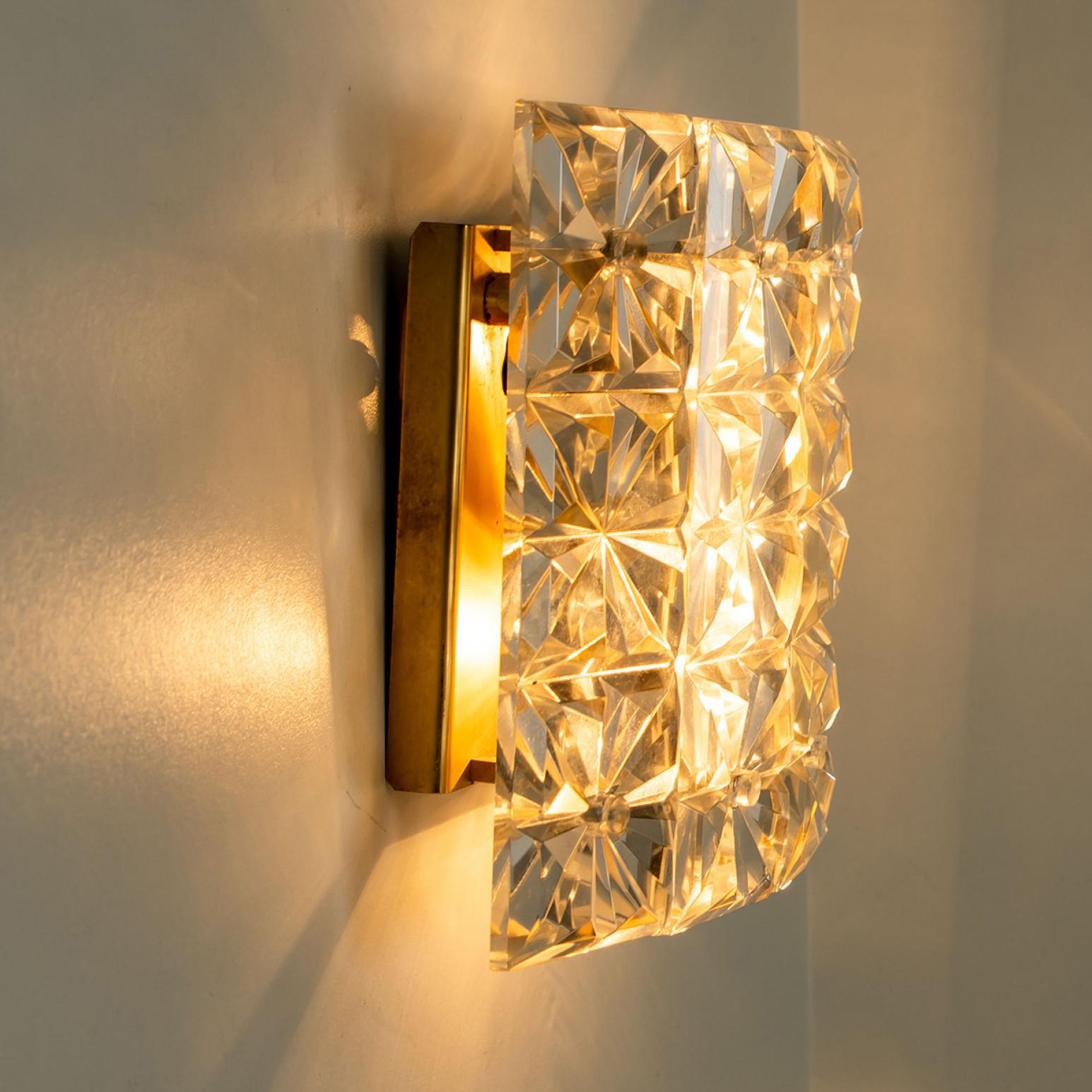 1 of the 3 Brass and Crystal Glass Wall Lights by Kinkeldey, 1970s For Sale 3