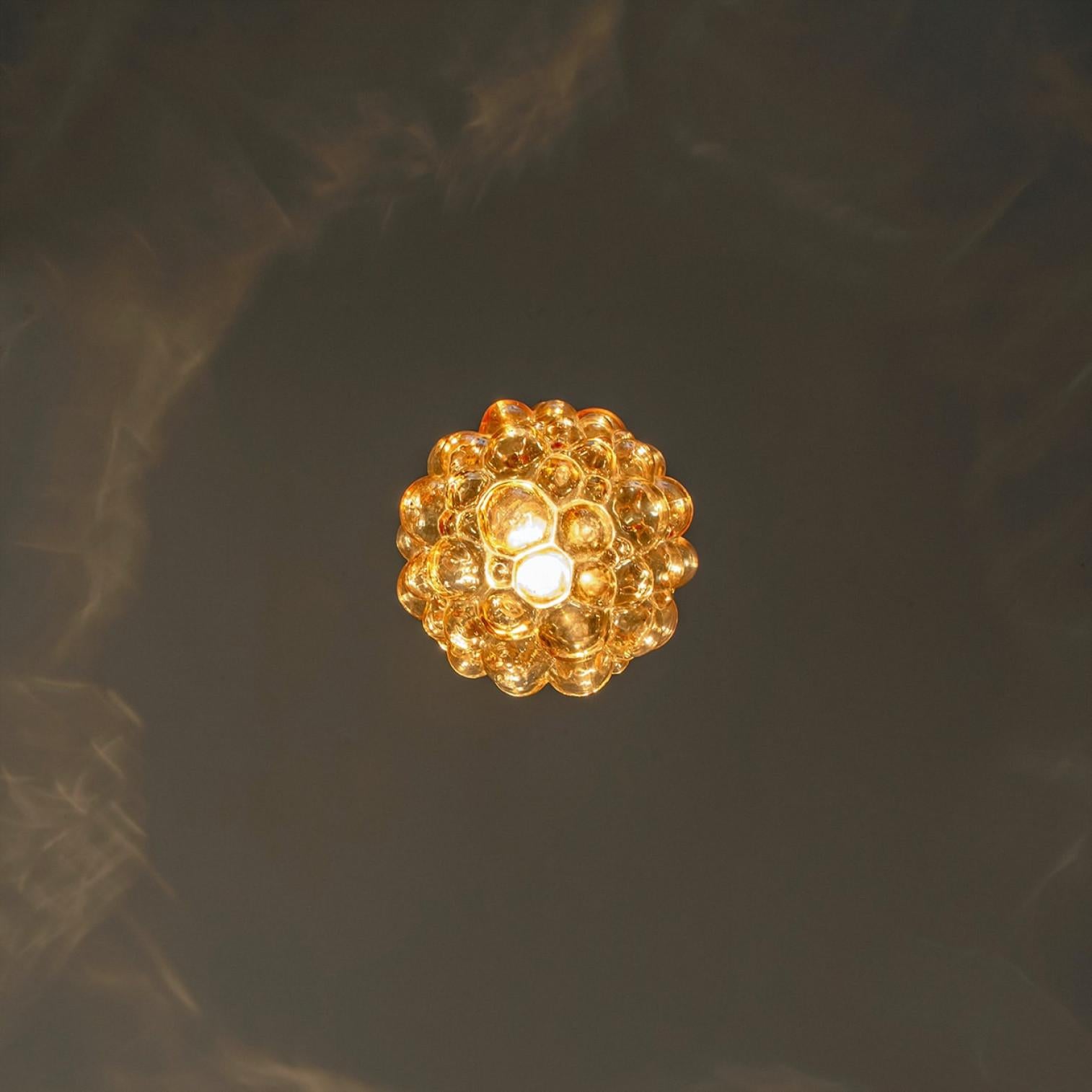 1 of the 3 Bubbled Glass Pendants by Helena Tynell, Germany 1970 For Sale 4