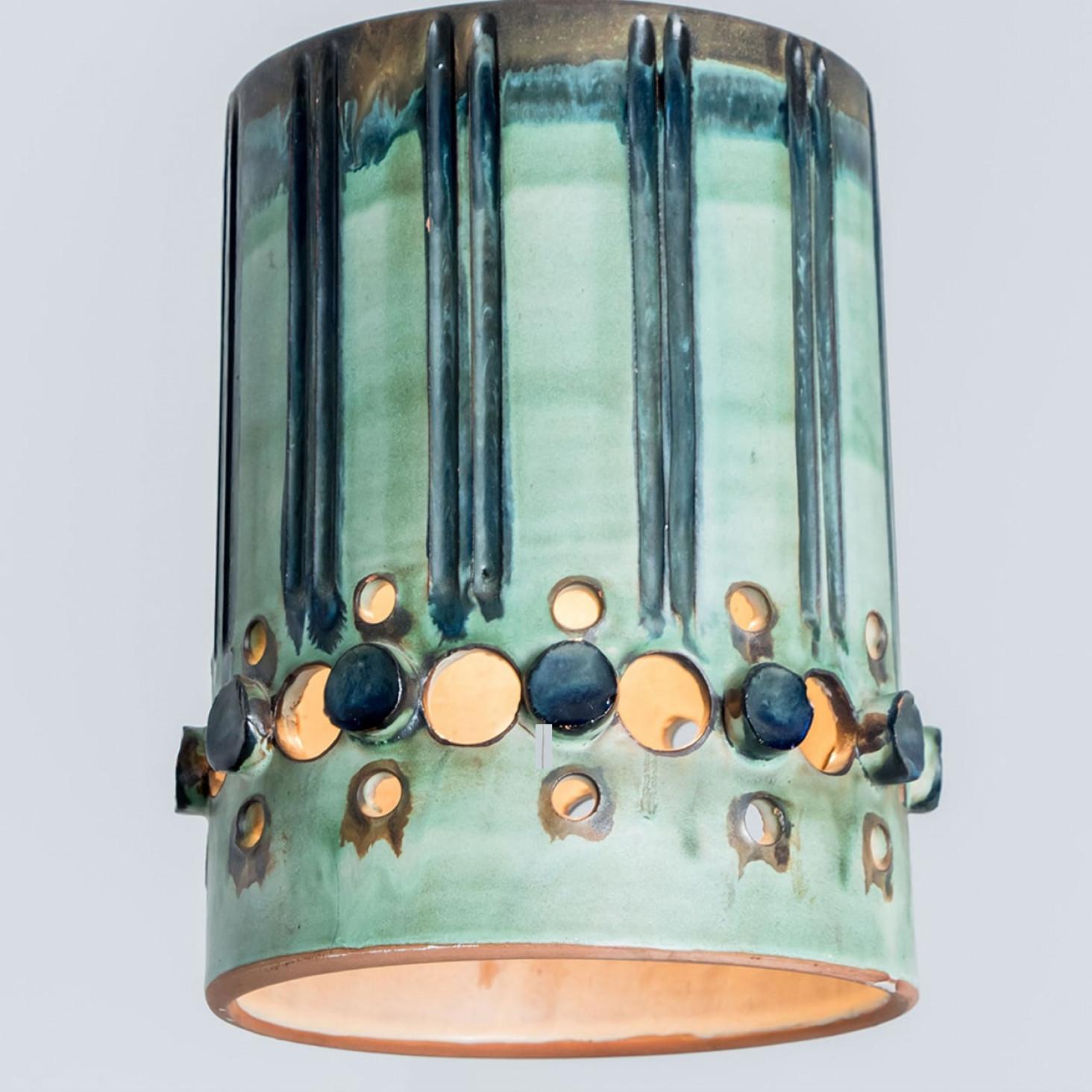 1 dei 3 ciondoli in ceramica marrone blu, Danimarca anni '60 in vendita 10