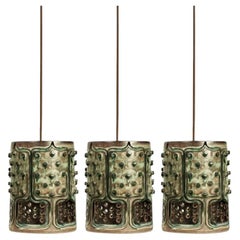 1 dei 3 ciondoli in ceramica Greene & Greene, Axella Danimarca 1960