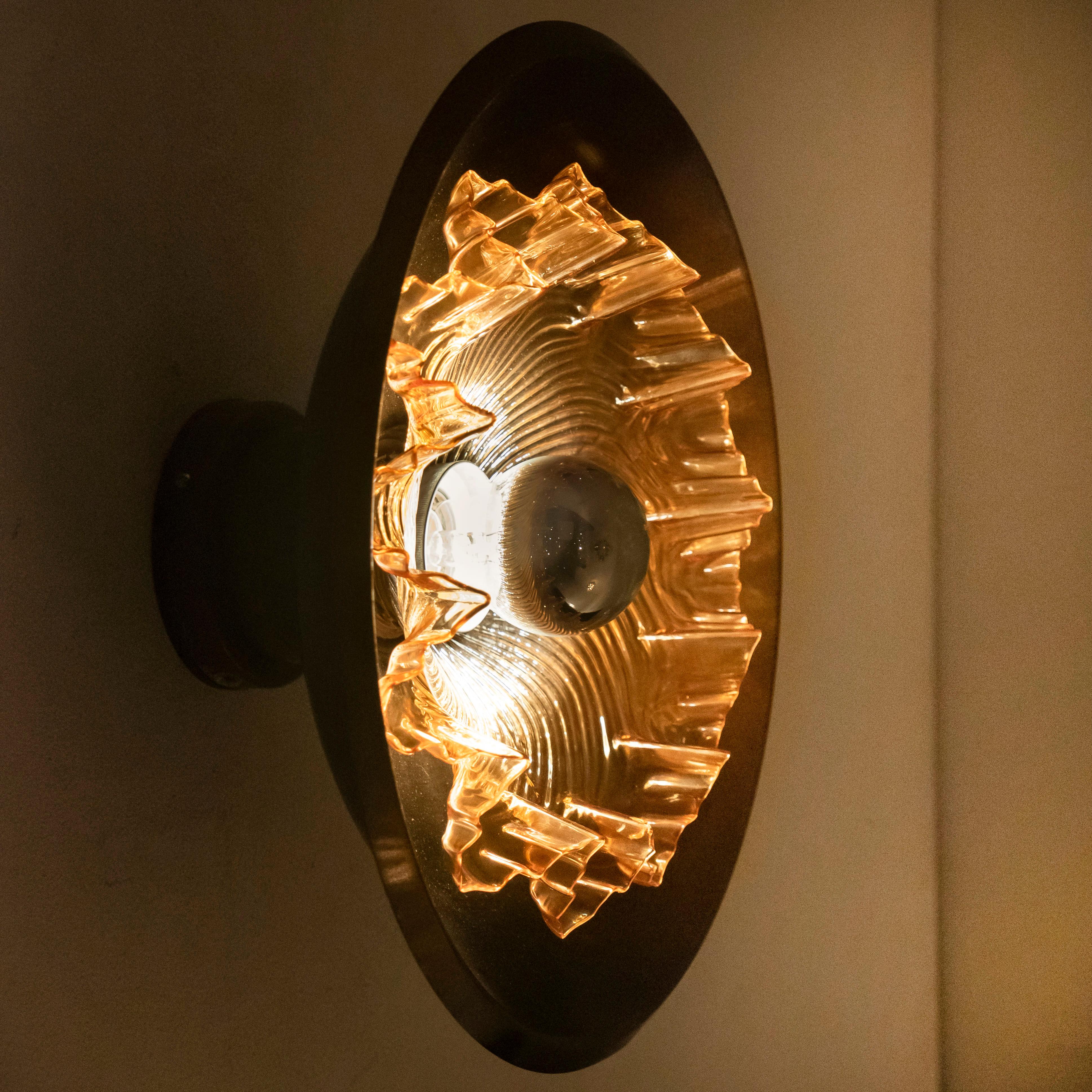 1 of the 3 Dark Brass and Glass Wall Sconces RAAK, the Netherlands, 1970 For Sale 7