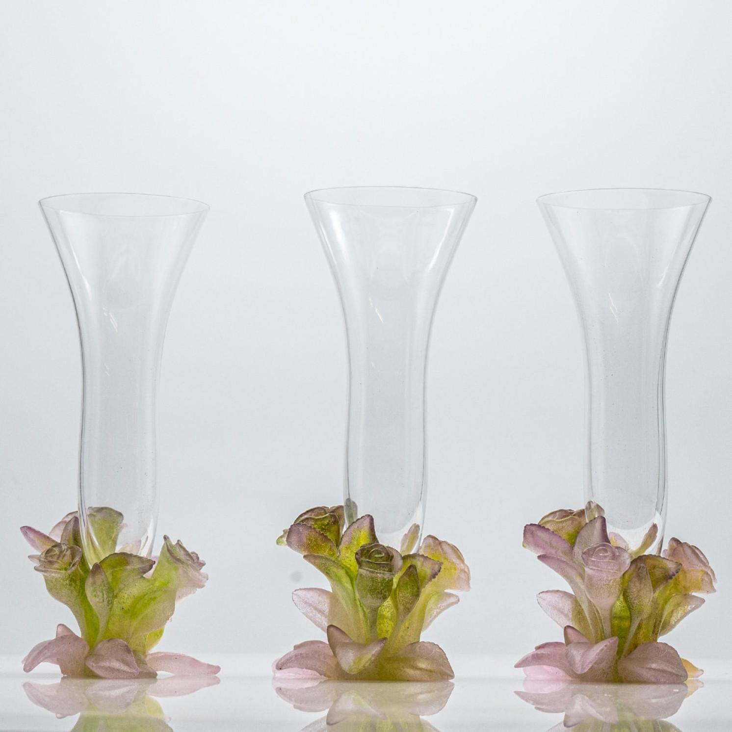 1 de los 3 Jarrones Daum Art Glass Soliflore, Rosas Rosa Verde, Francia Francés en venta