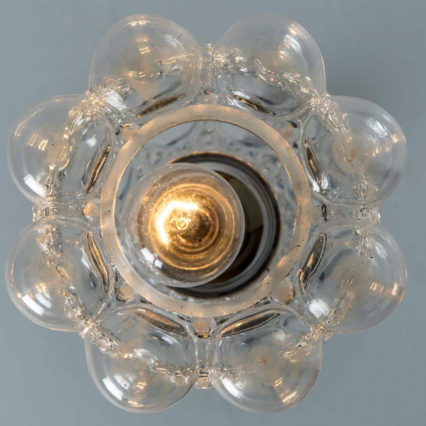 1 der 3 Pedanten aus Glas und Messing von Helena Tynell für Glashütte Limburg, 1960 im Angebot 2