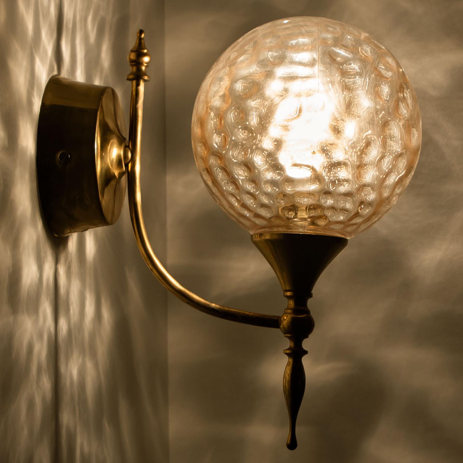 Mid-Century Modern 1 of the 3 Gold Brass Sphere Blown Glass Wall Lights, In Style of Brotto, Italy For Sale