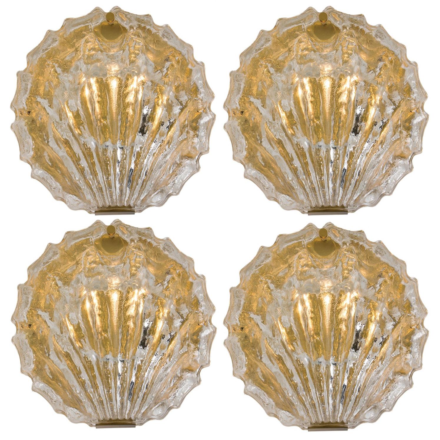 1 of the 3 Golden Ice Glass Shell Wall Sconces, 1960s For Sale 1