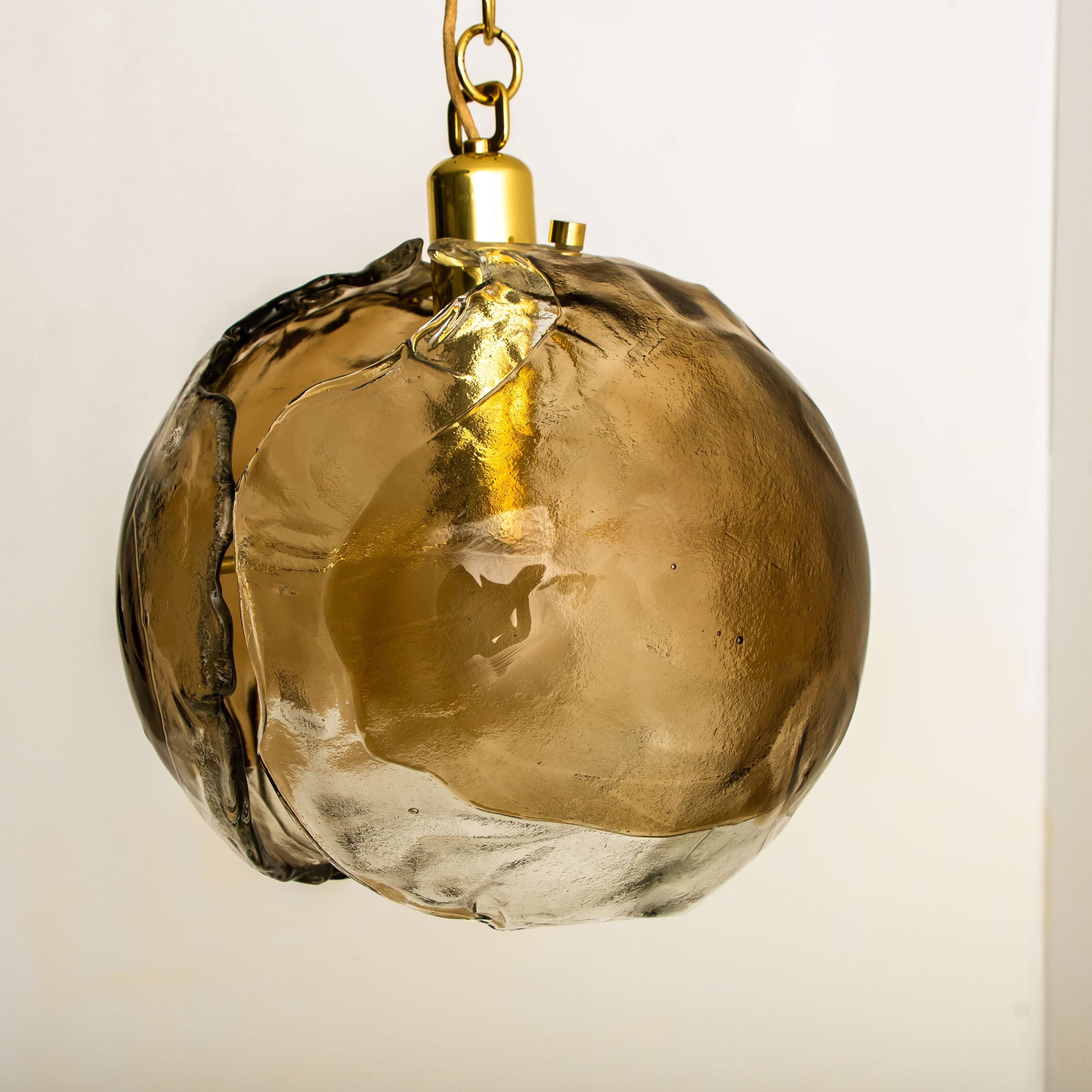 1 of the 3 Kalmar Chandelier Pendant Lights, Smoked Glass and Brass, 1970s For Sale 8