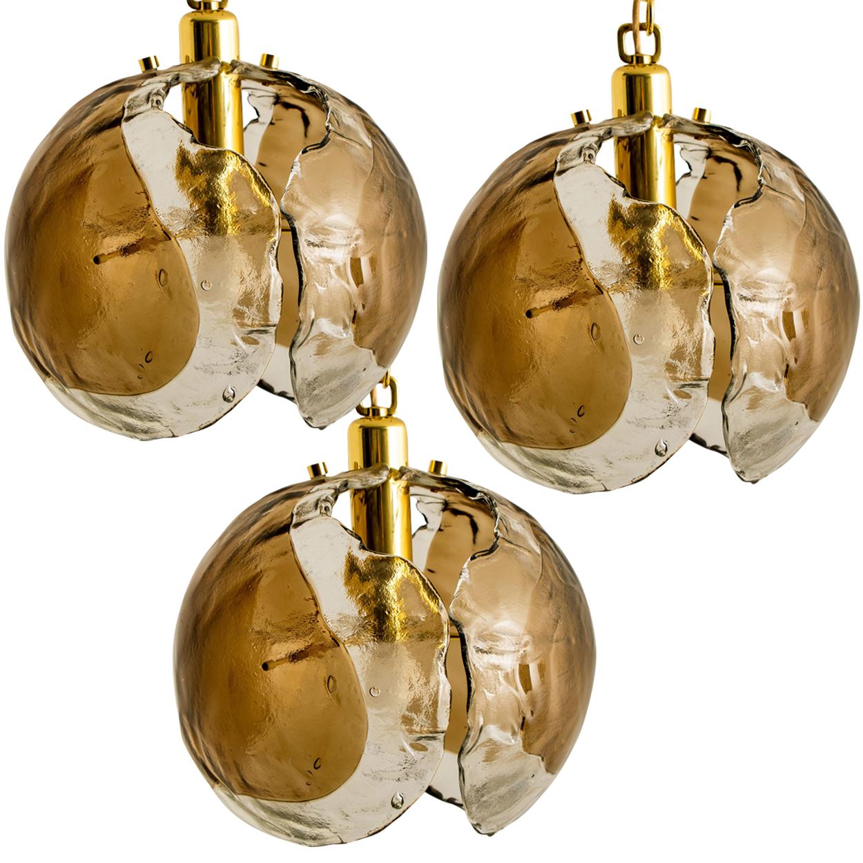 1 of the 3 Kalmar Chandelier Pendant Lights, Smoked Glass and Brass, 1970s For Sale 11
